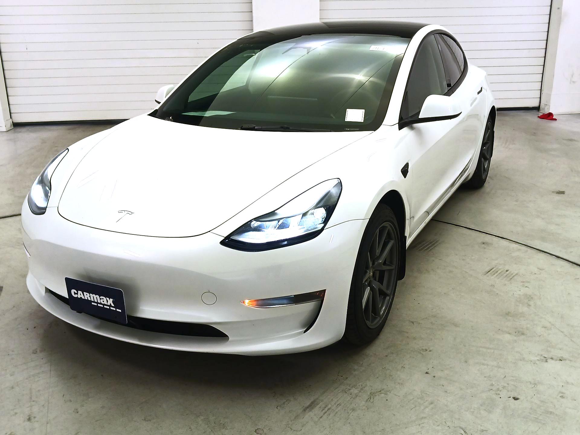 Thumbnail: 2023 Tesla Model 3 - 3