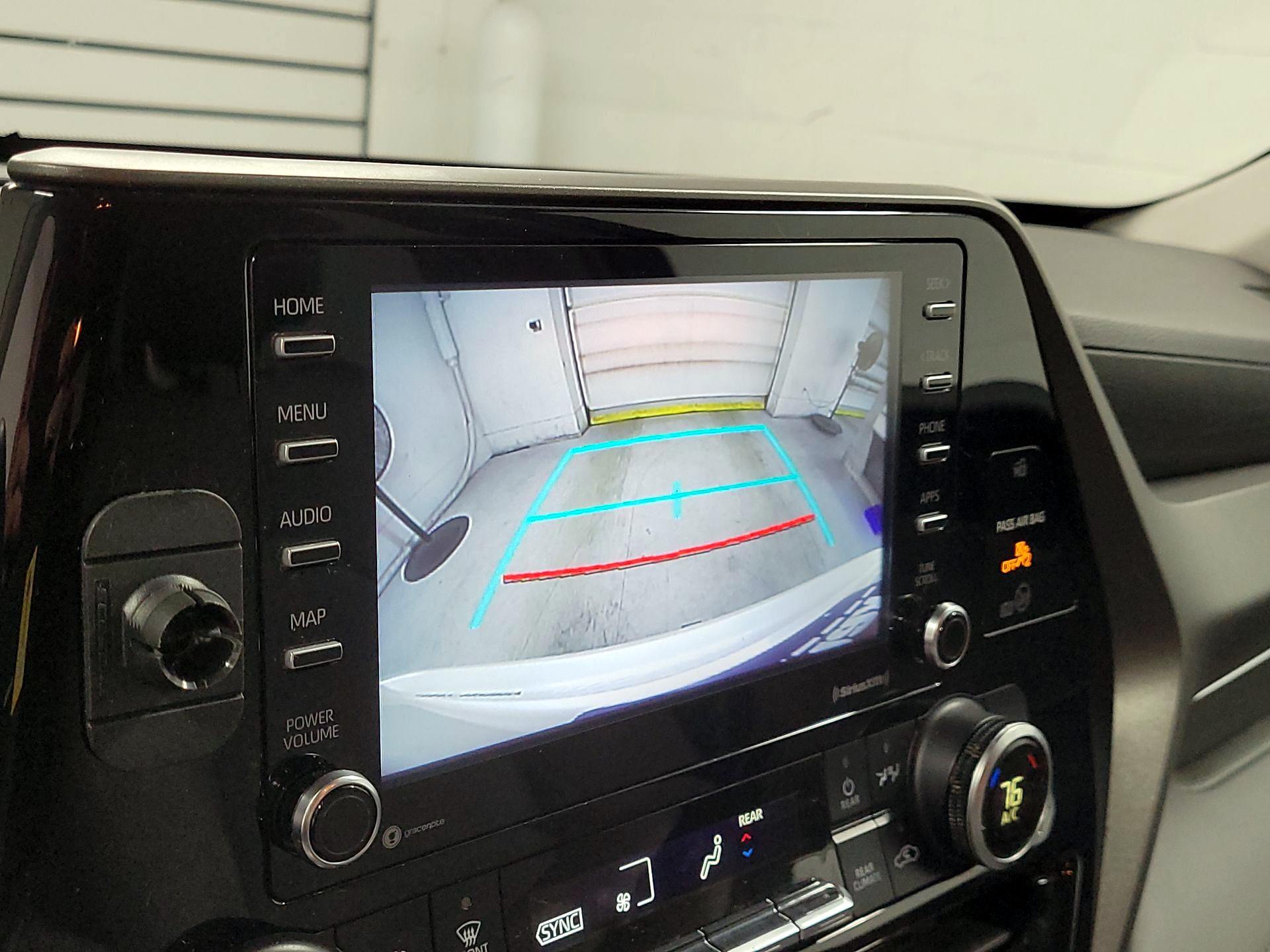 Thumbnail: 2021 Toyota Highlander - 12