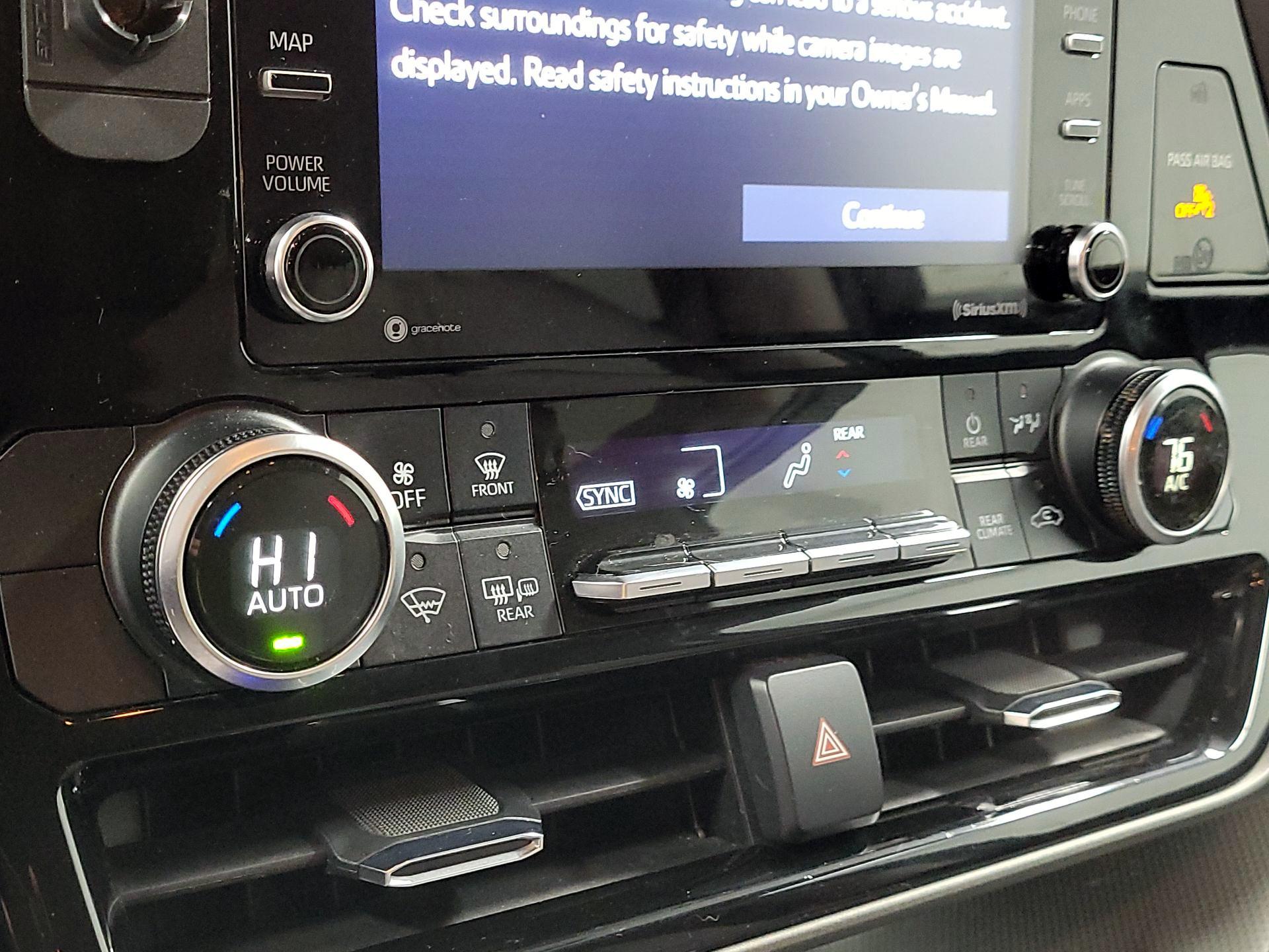 Thumbnail: 2021 Toyota Highlander - 14