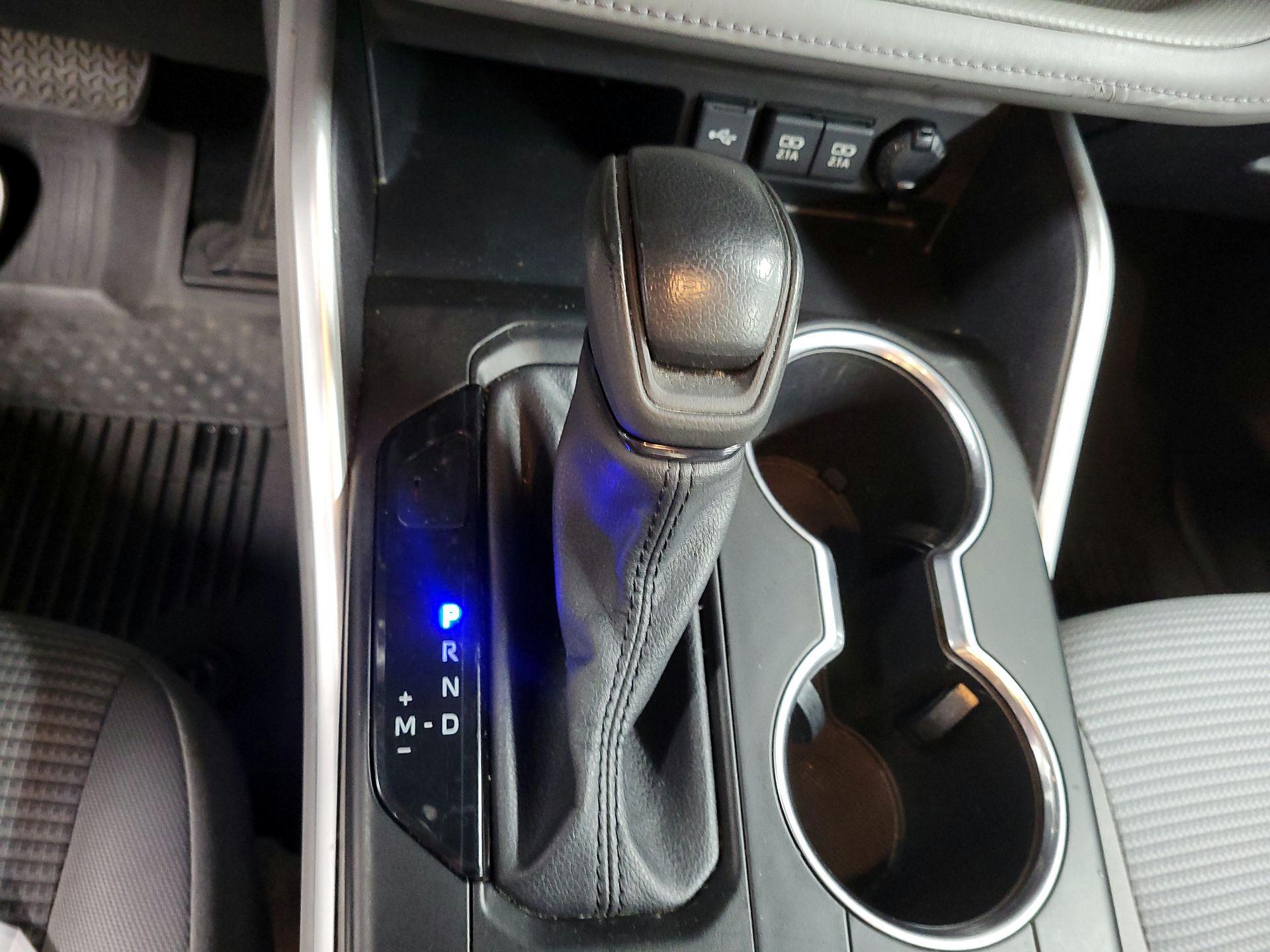 Thumbnail: 2021 Toyota Highlander - 15