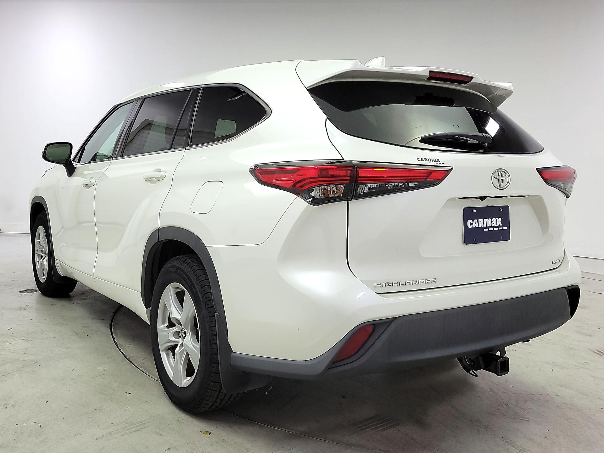 Thumbnail: 2021 Toyota Highlander - 7