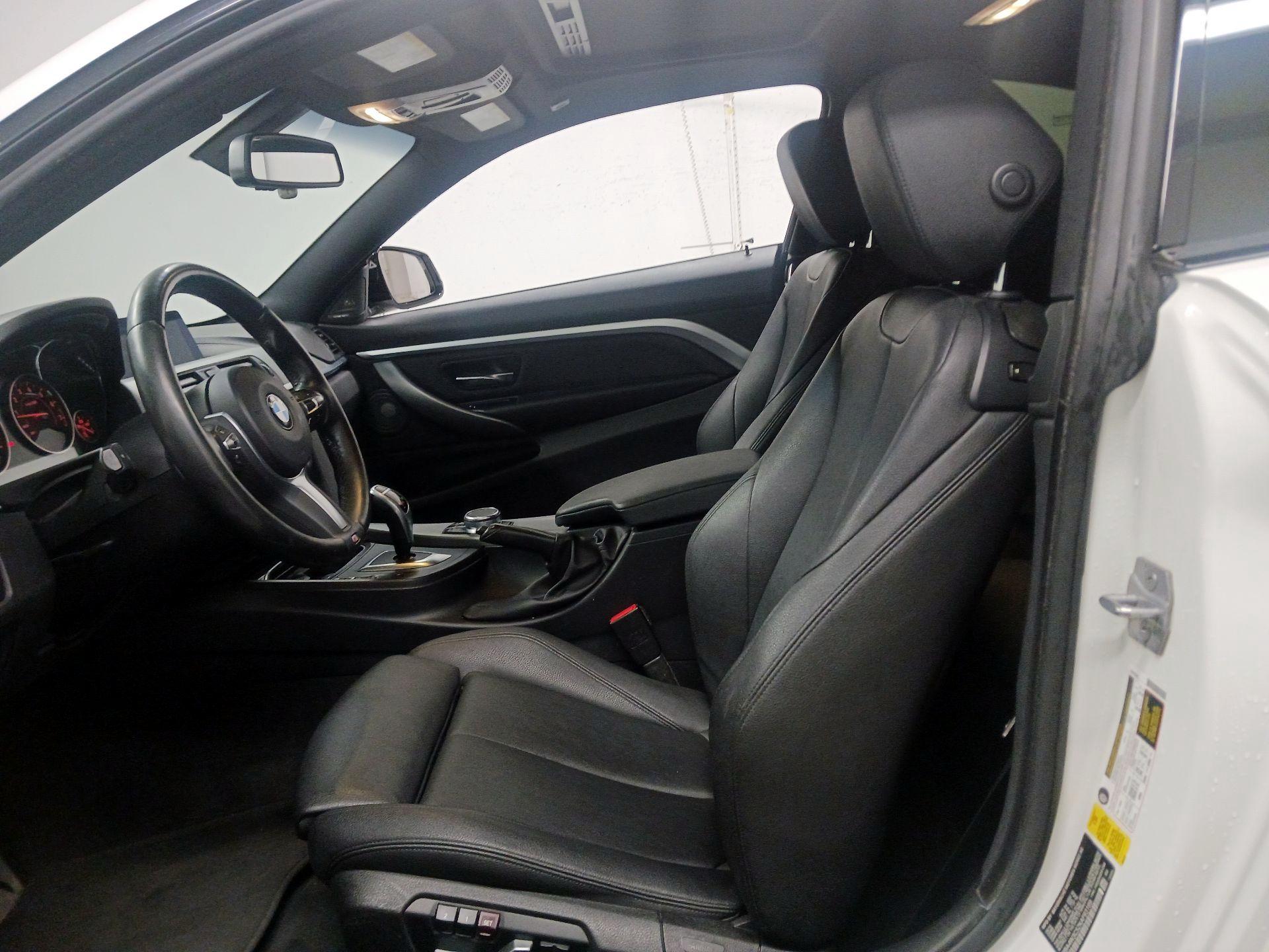 Thumbnail: 2019 BMW 4 Series - 9