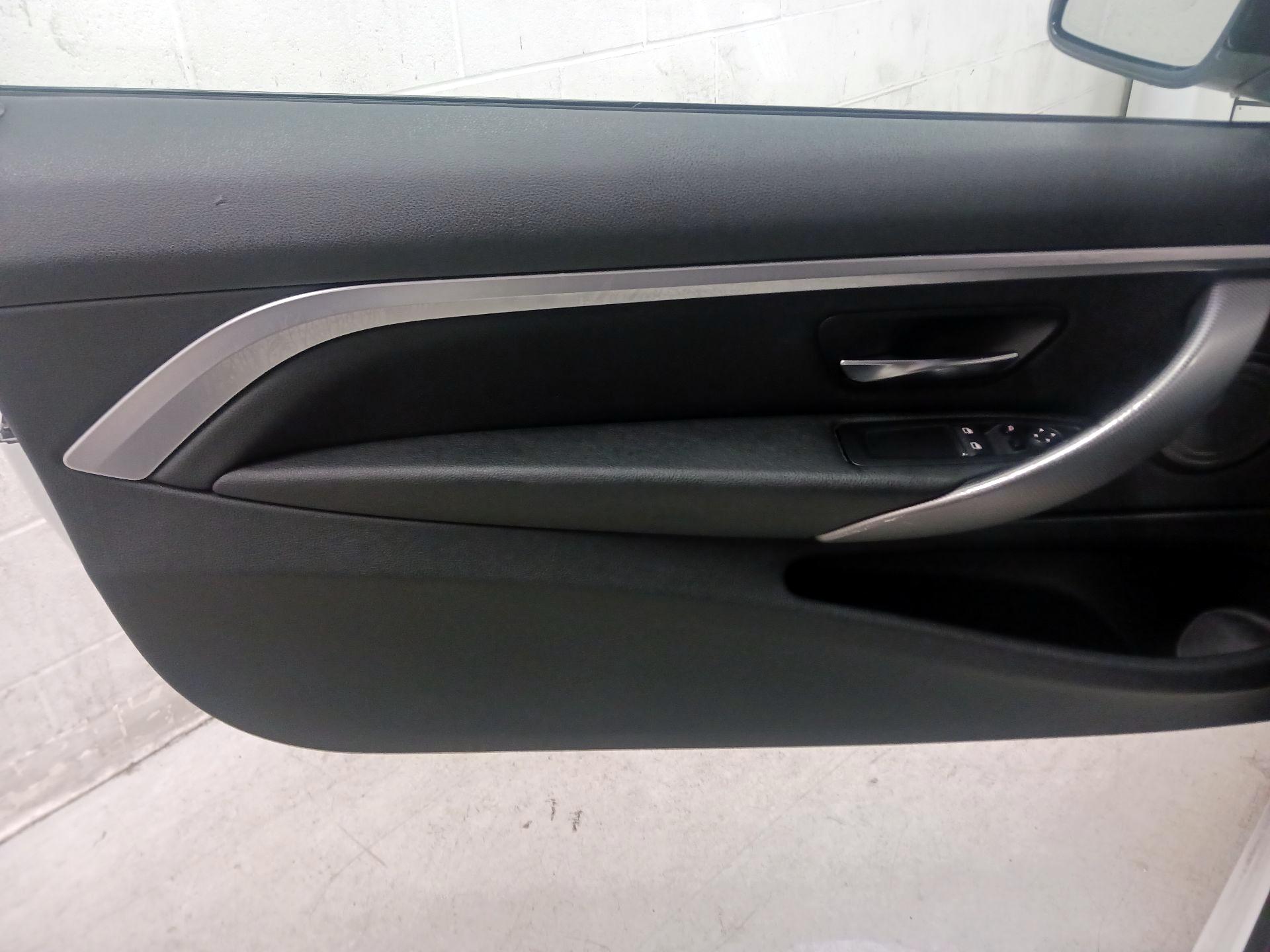 Thumbnail: 2019 BMW 4 Series - 10