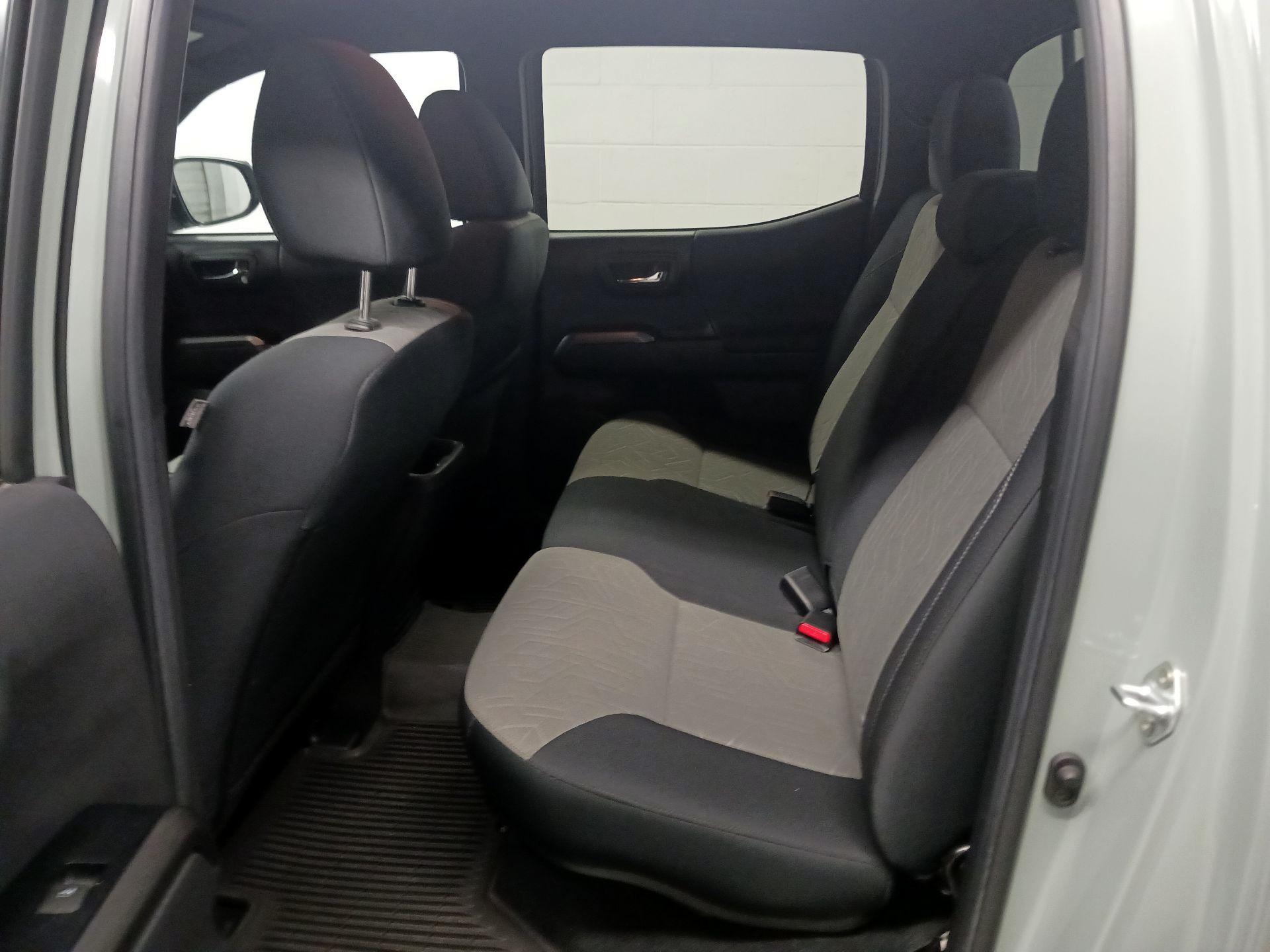 Thumbnail: 2023 Toyota Tacoma - 15