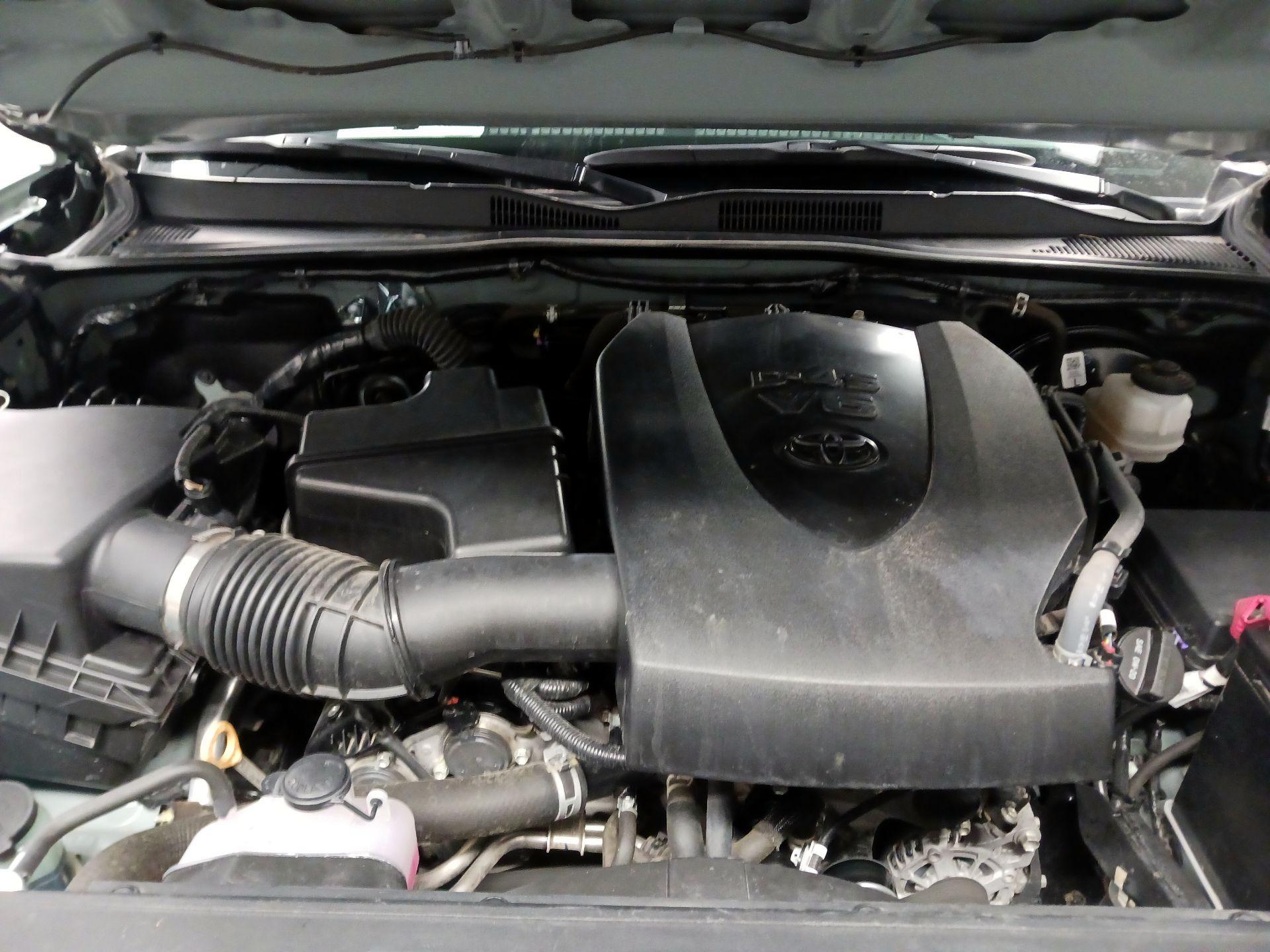 Thumbnail: 2023 Toyota Tacoma - 17