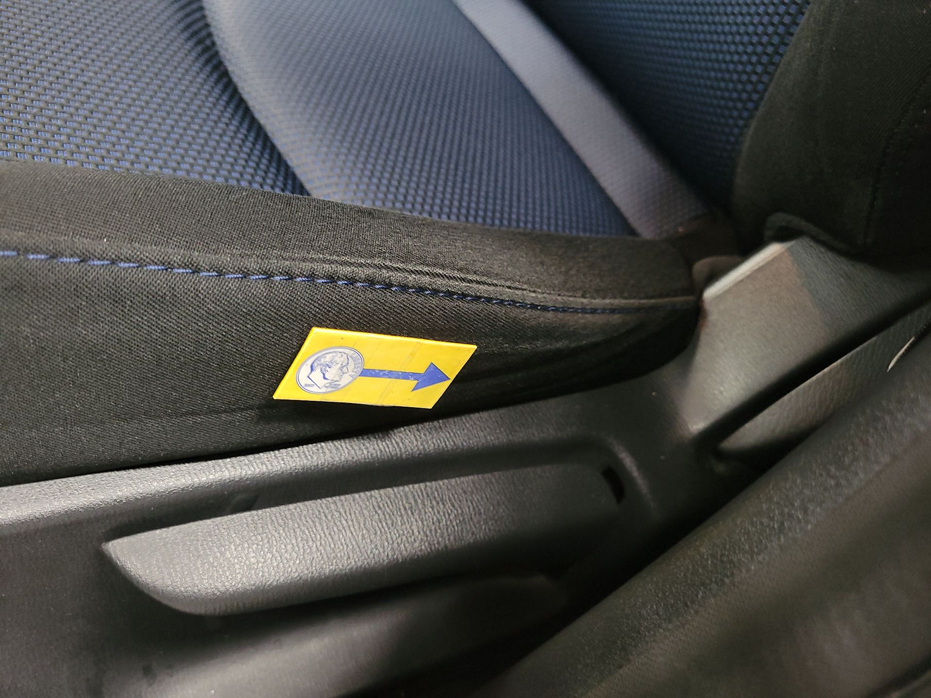 Thumbnail: 2017 Toyota Yaris iA - 20