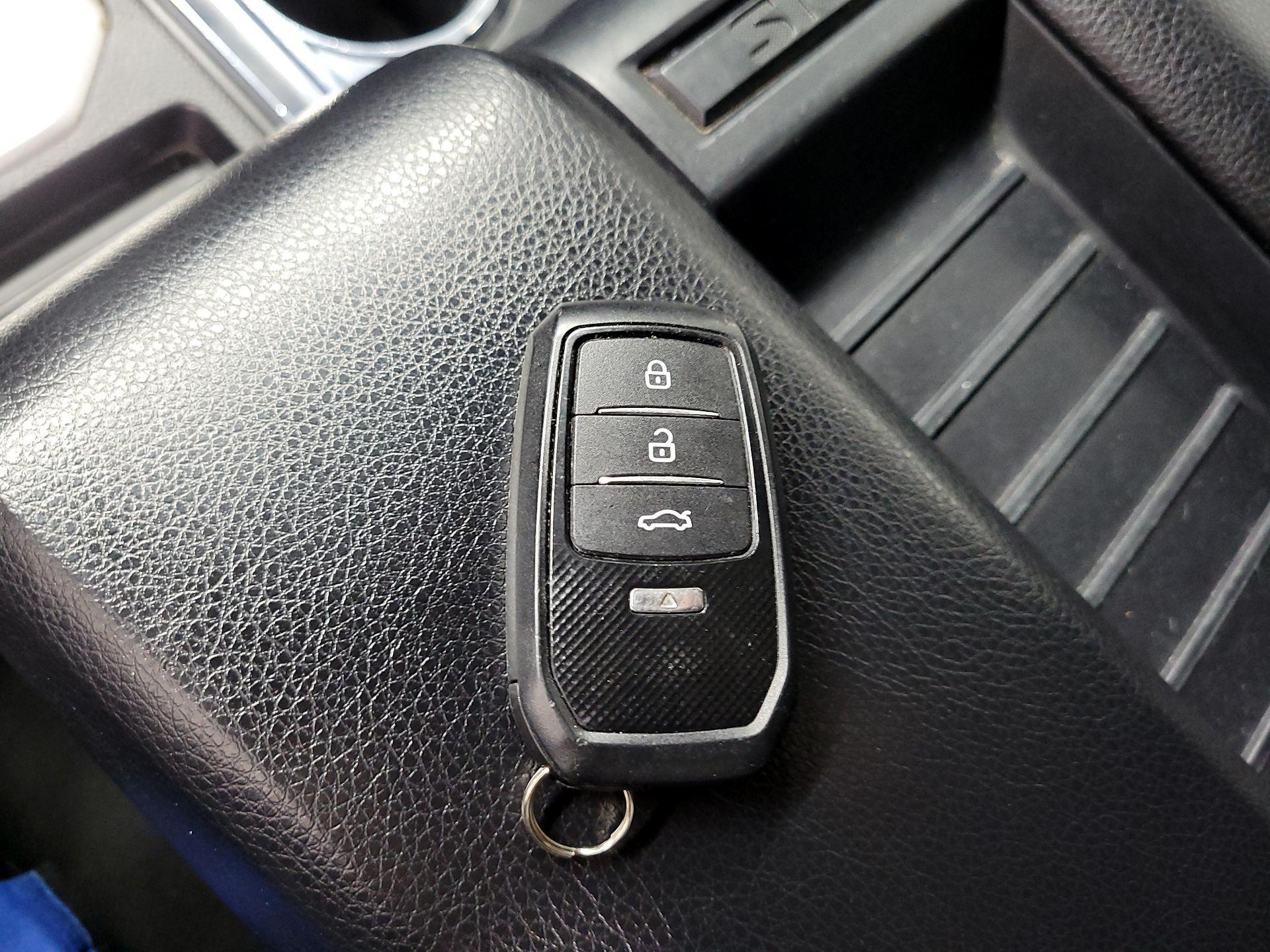 Thumbnail: 2020 Toyota Tundra - 20