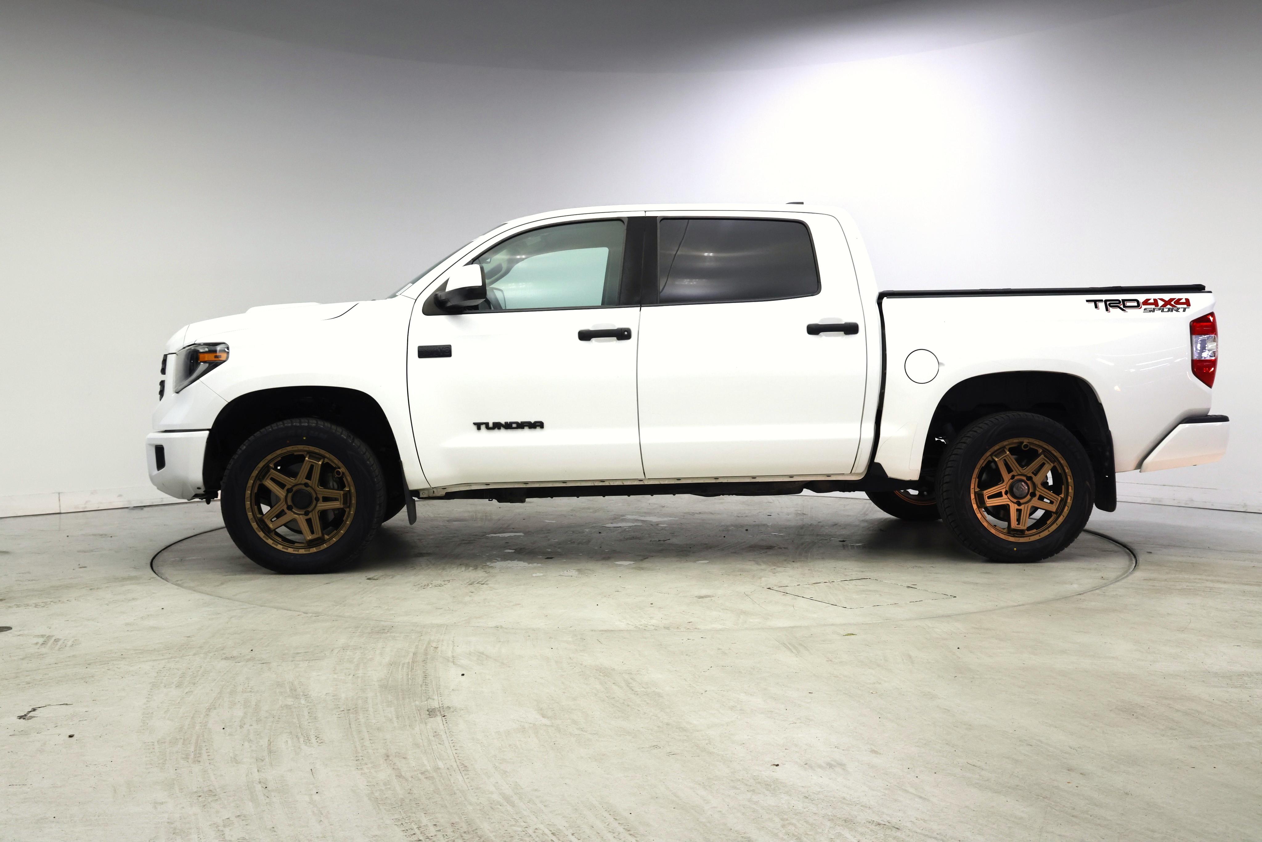 Thumbnail: 2020 Toyota Tundra - 3