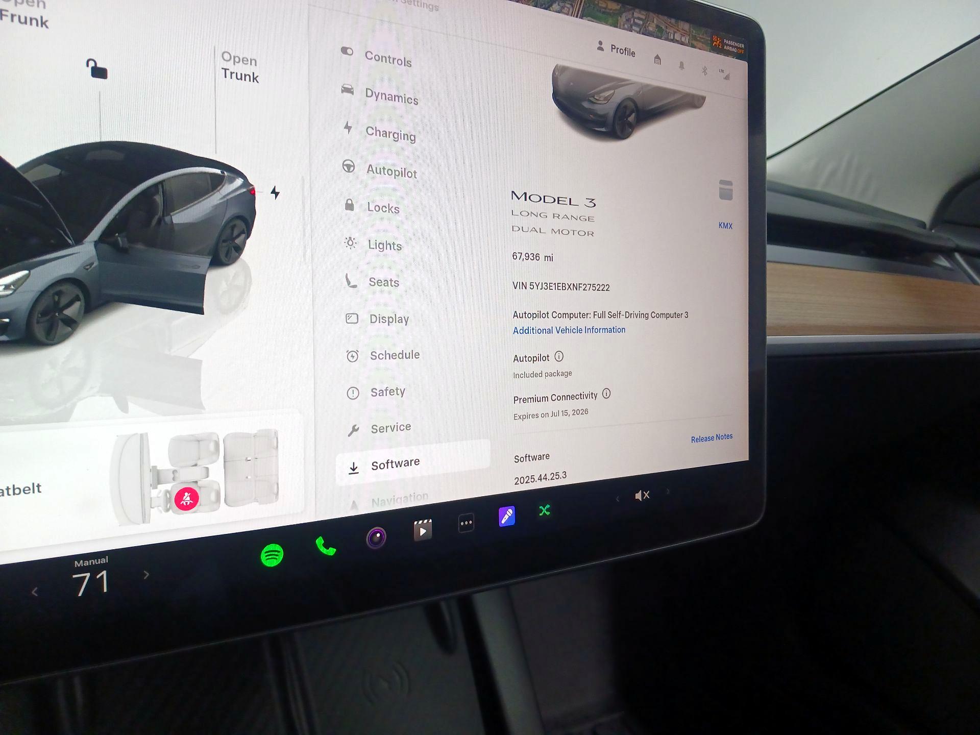 Thumbnail: 2022 Tesla Model 3 - 13