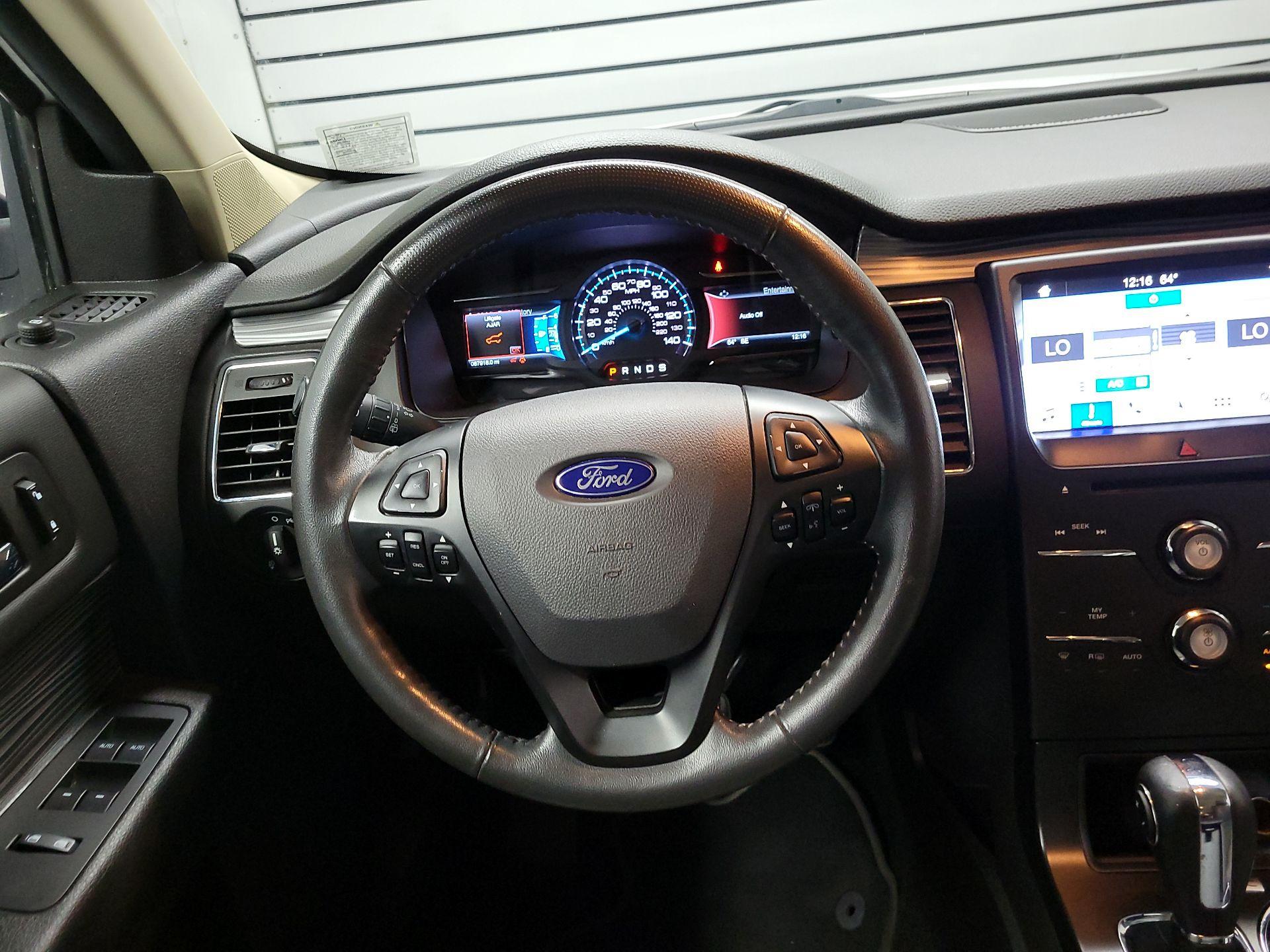 Thumbnail: 2019 Ford Flex - 10