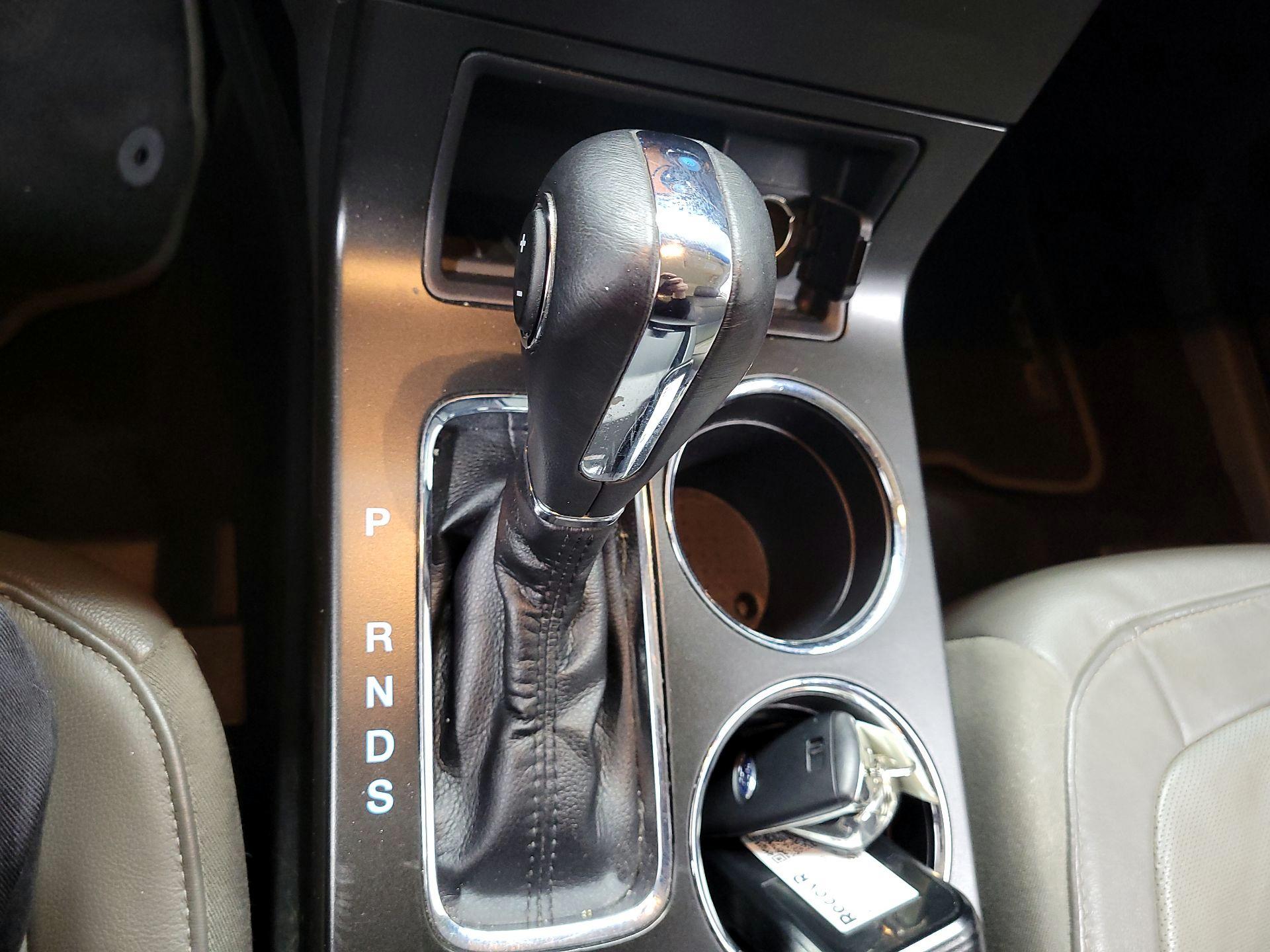 Thumbnail: 2019 Ford Flex - 16