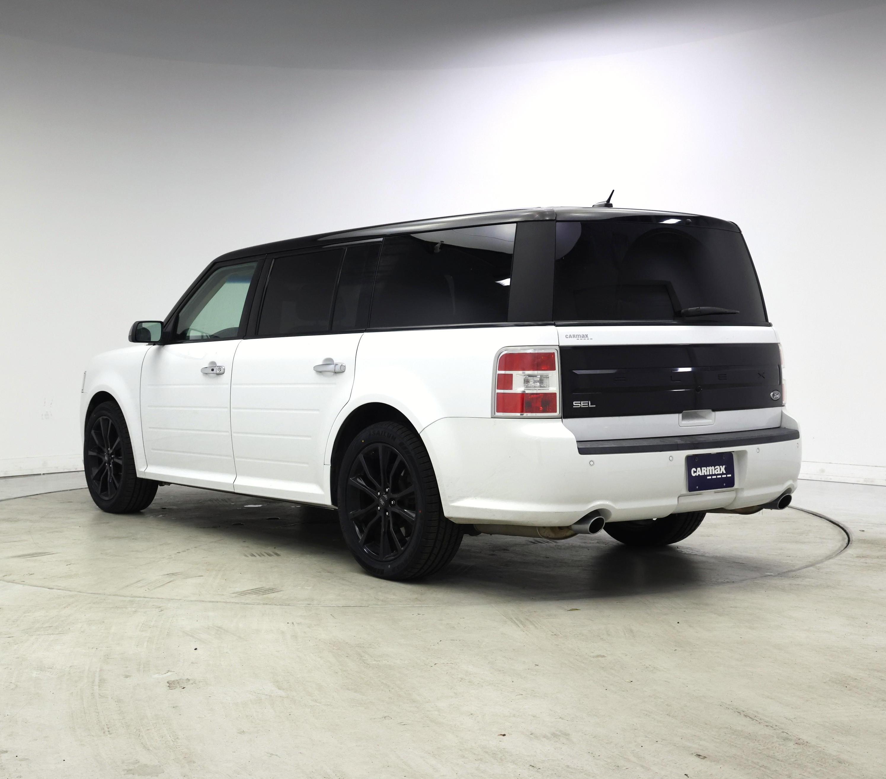 Thumbnail: 2019 Ford Flex - 2