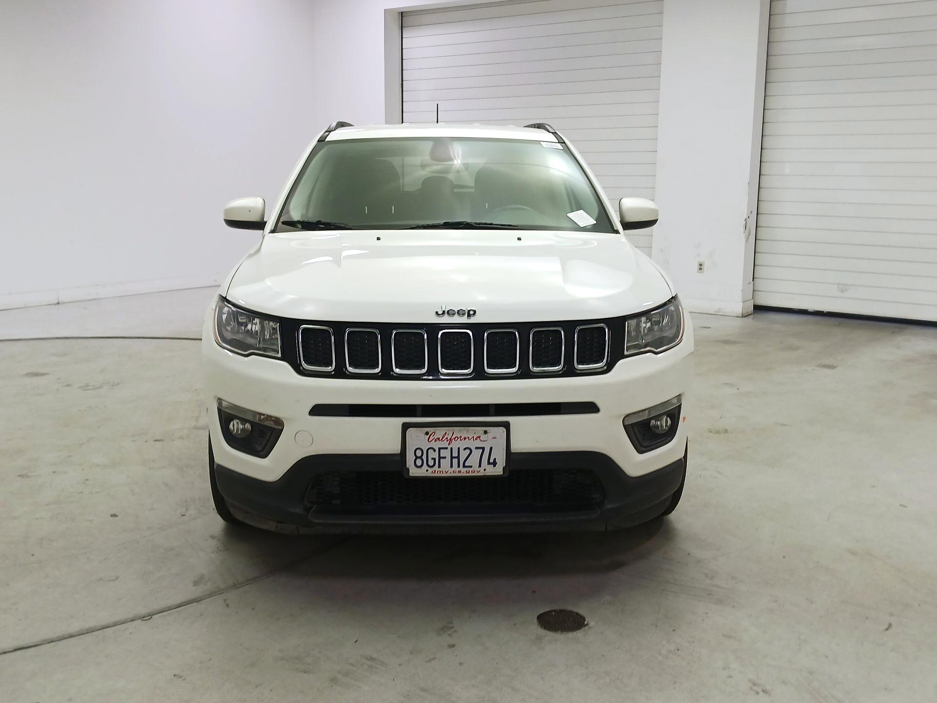 Thumbnail: 2018 Jeep Compass - 2