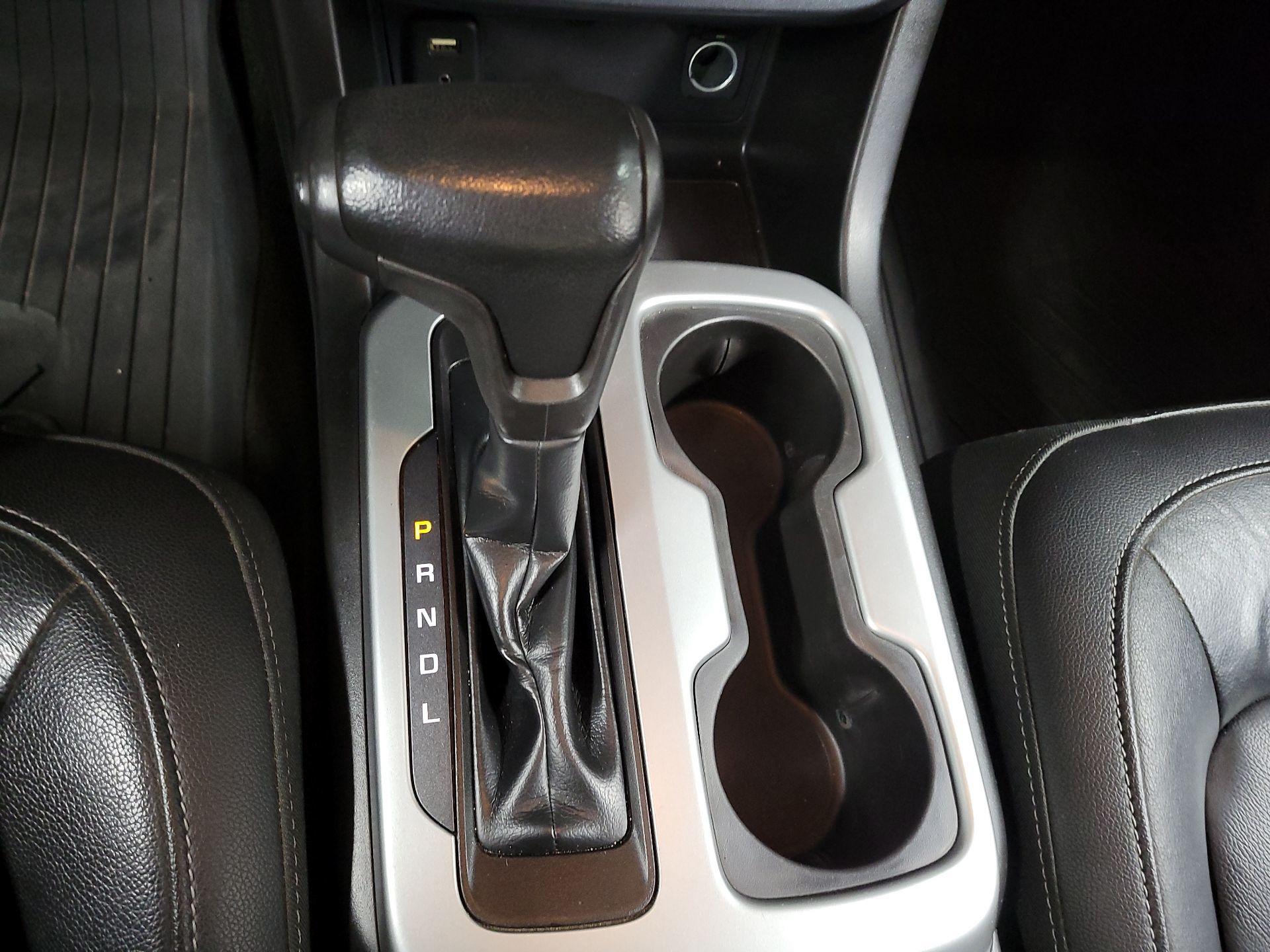 Thumbnail: 2017 Chevrolet Colorado - 17