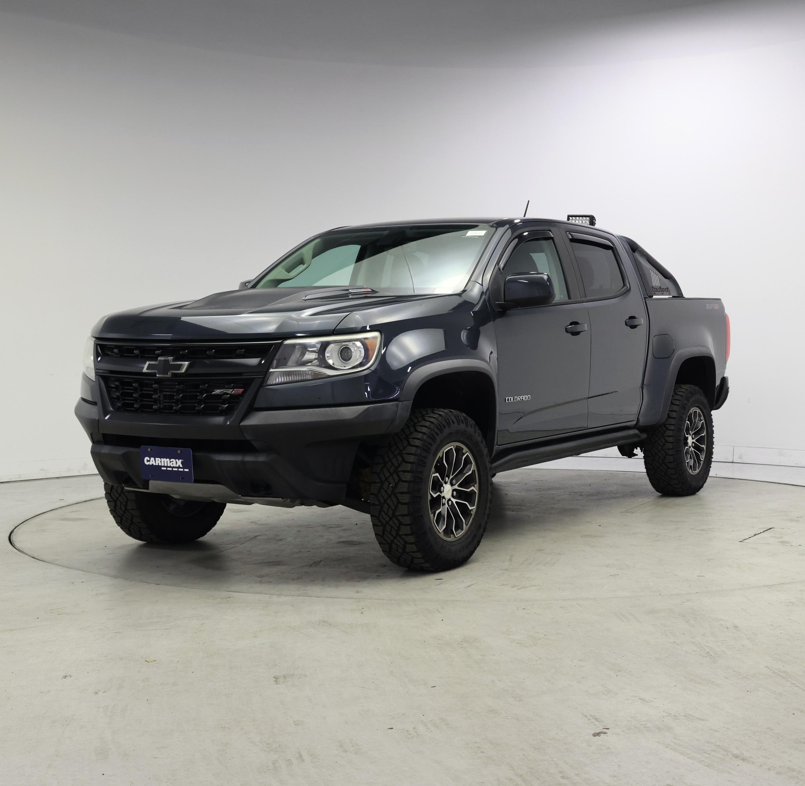 Thumbnail: 2017 Chevrolet Colorado - 4