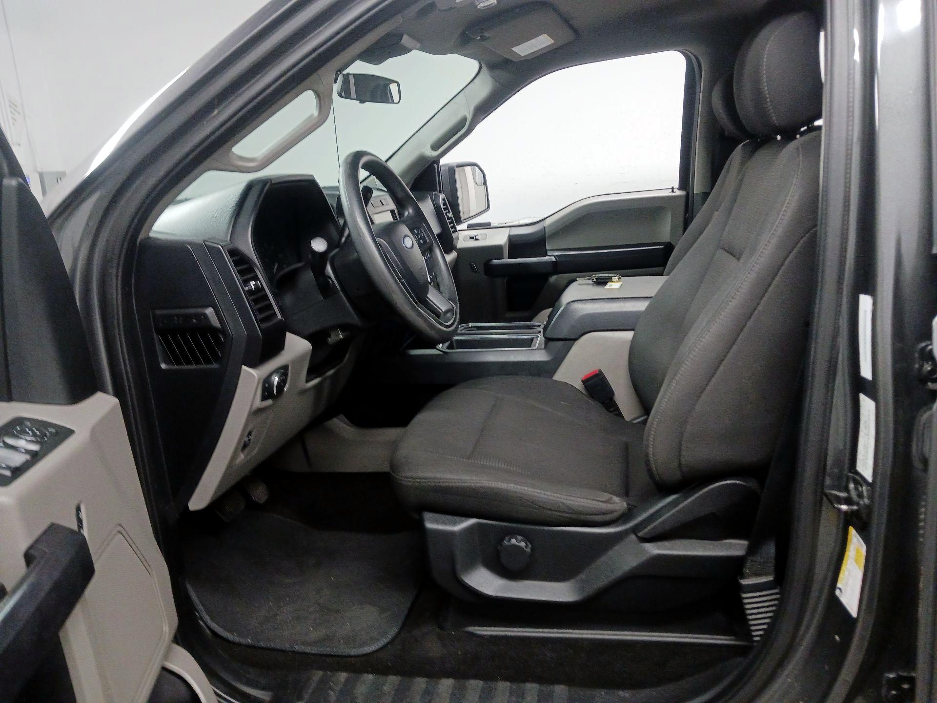 Thumbnail: 2019 Ford F-150 - 9