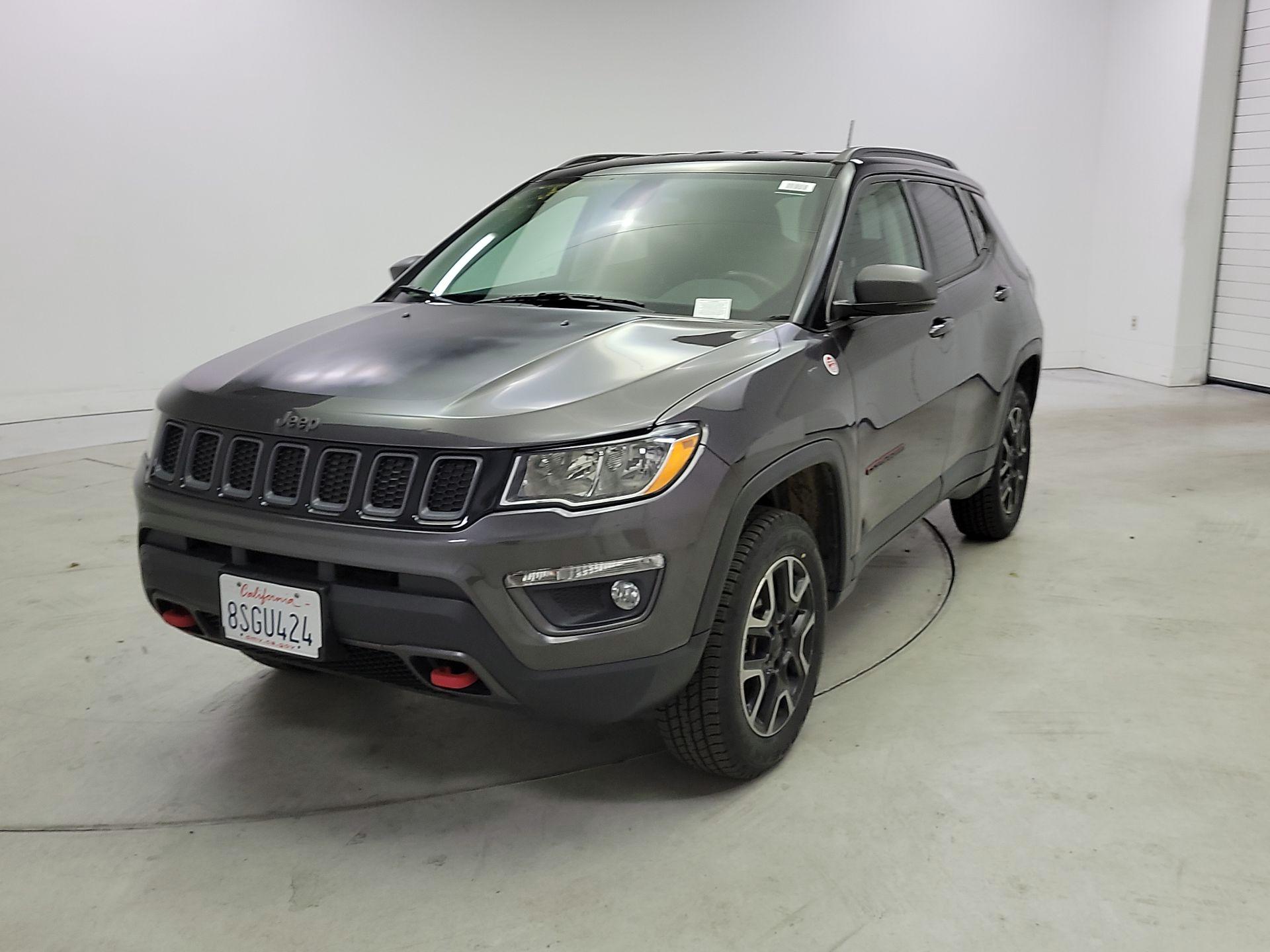 Thumbnail: 2019 Jeep Compass - 3