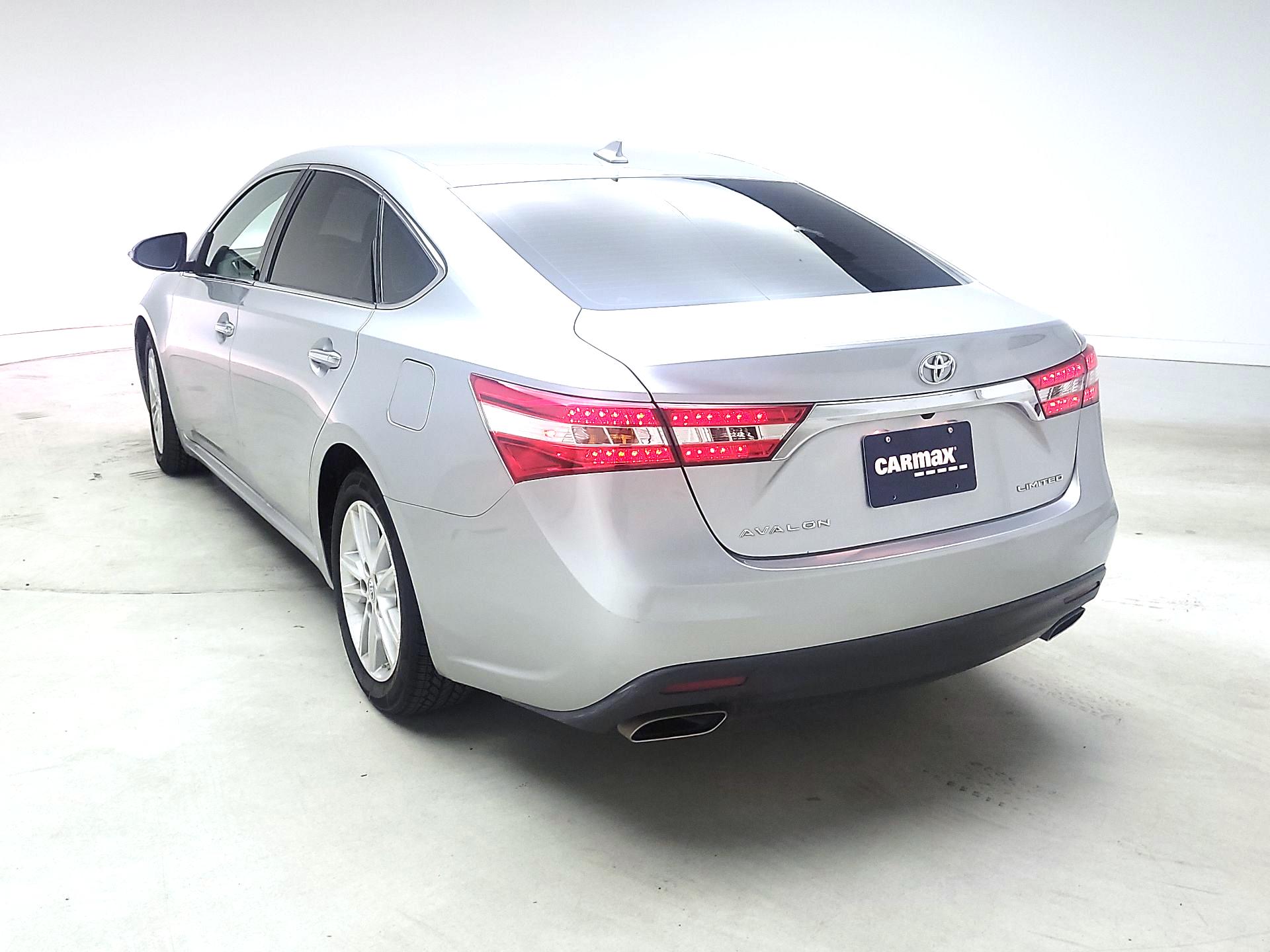 Thumbnail: 2015 Toyota Avalon - 7