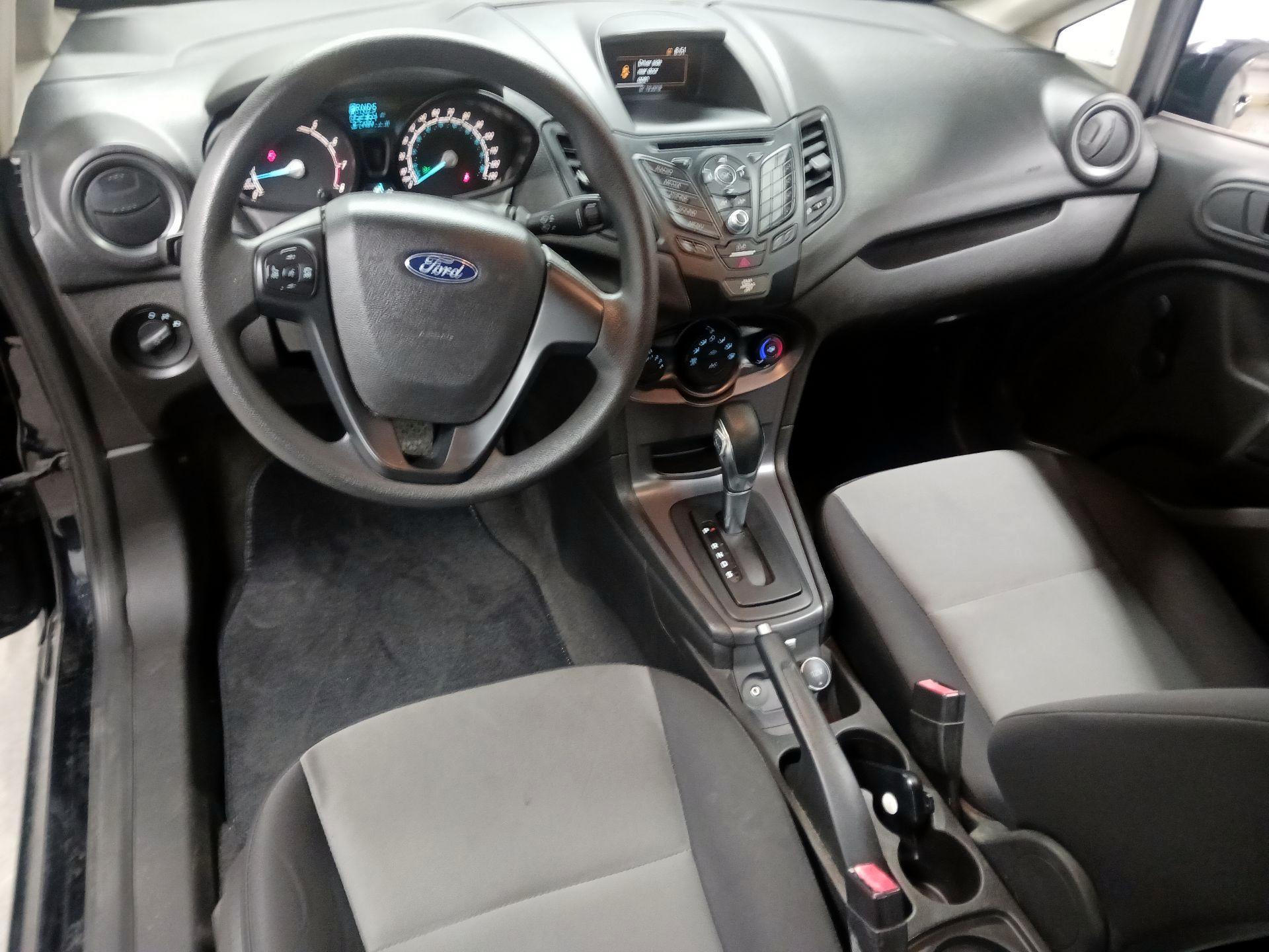 Thumbnail: 2018 Ford Fiesta - 9