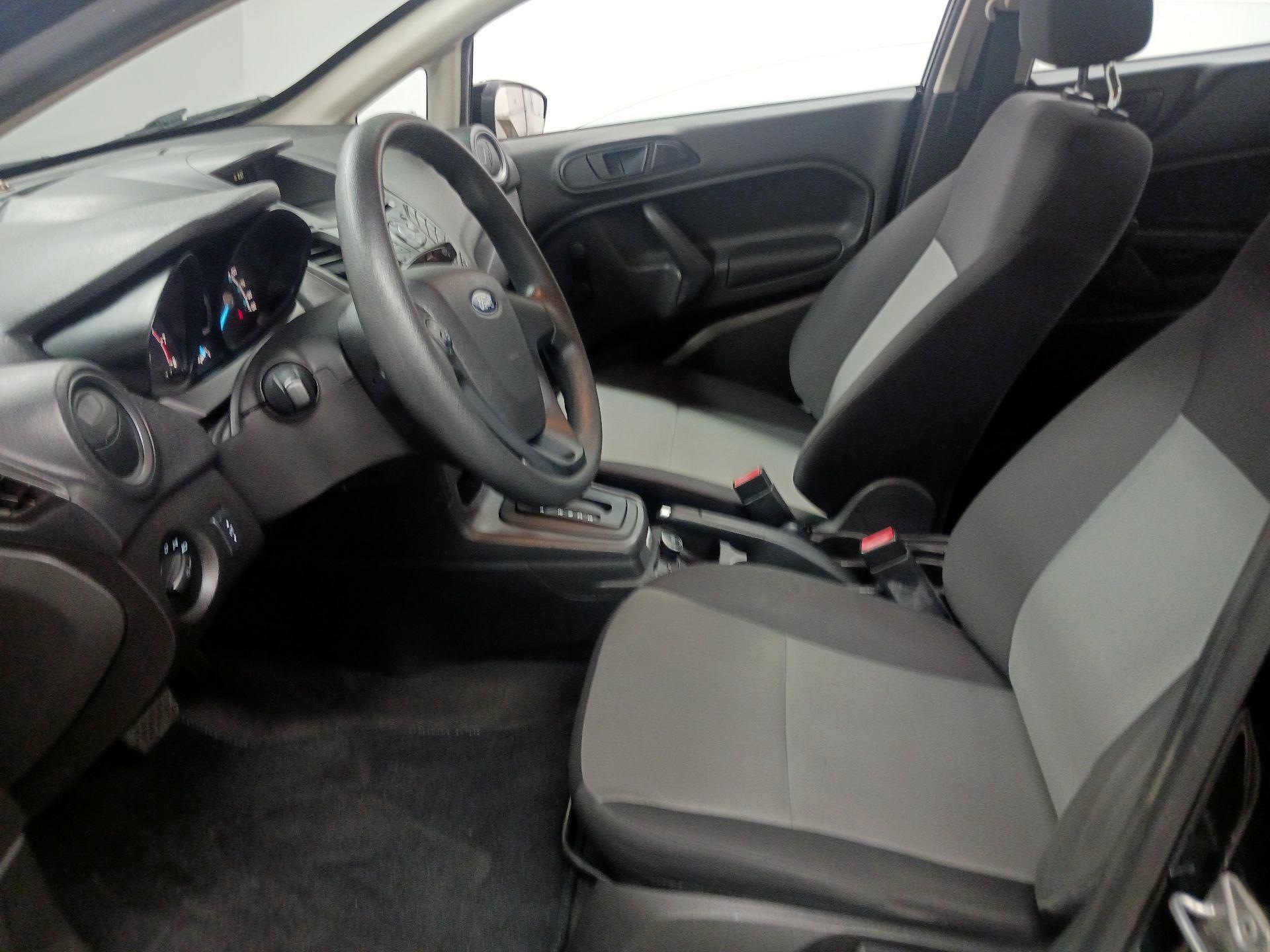 Thumbnail: 2018 Ford Fiesta - 11