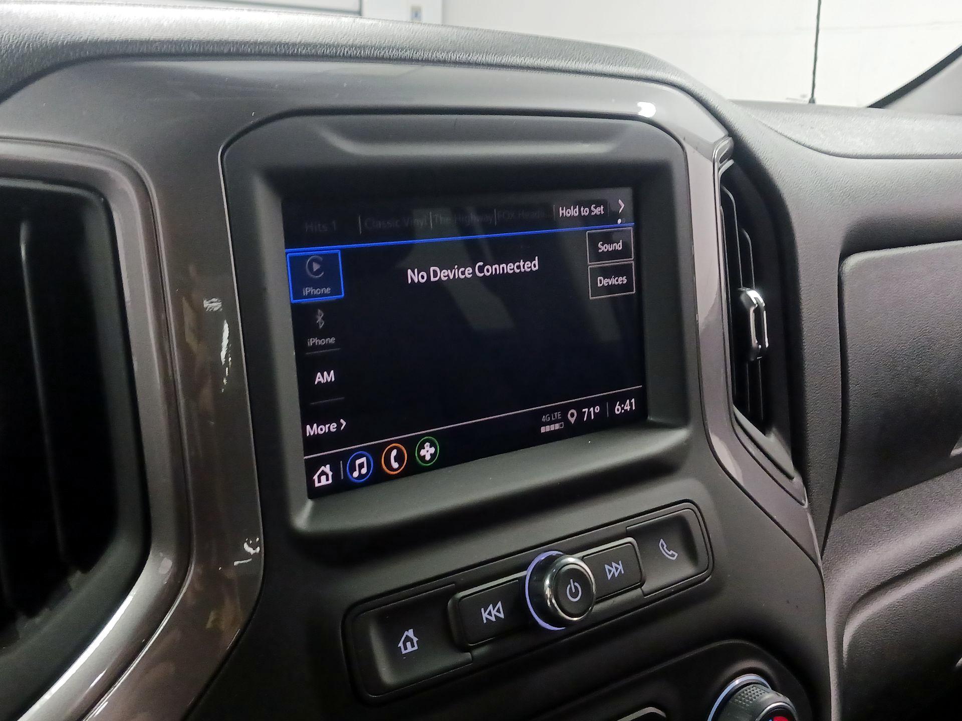 Thumbnail: 2024 Chevrolet Silverado 1500 - 11