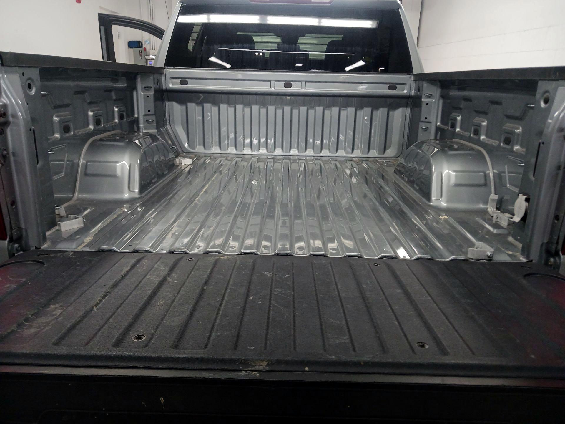 Thumbnail: 2024 Chevrolet Silverado 1500 - 16