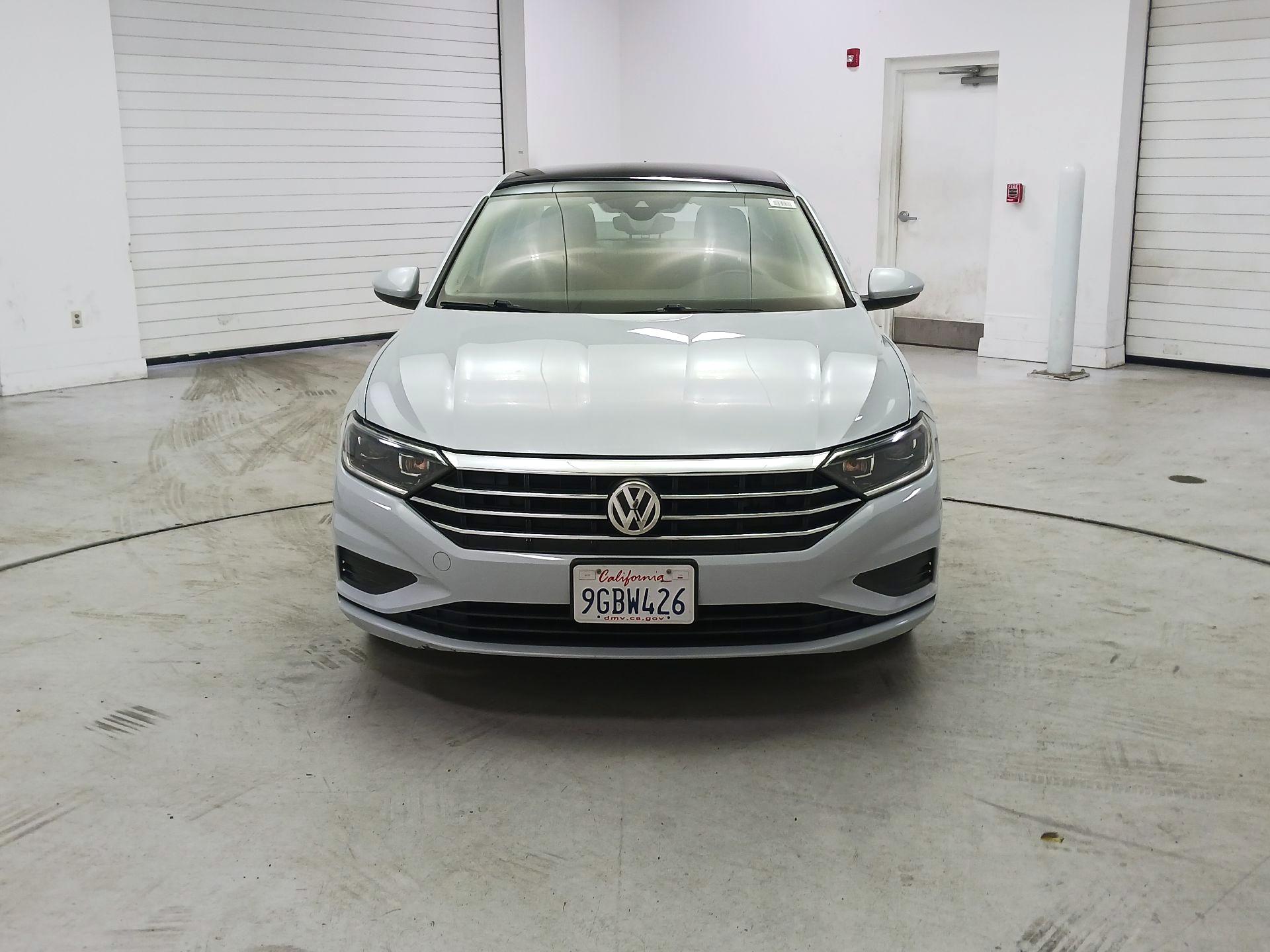 Thumbnail: 2019 Volkswagen Jetta - 2