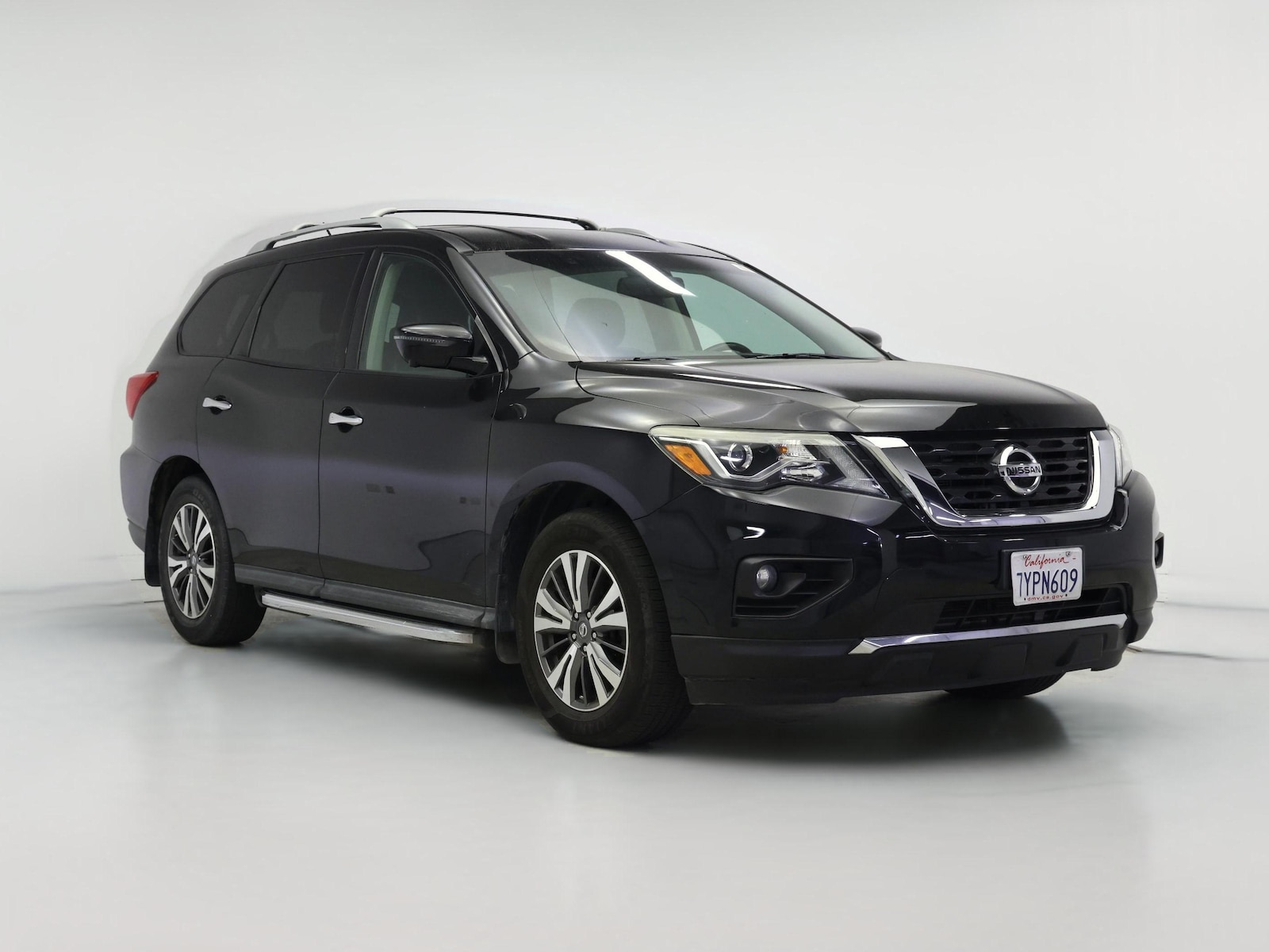 2017 Nissan Pathfinder SL