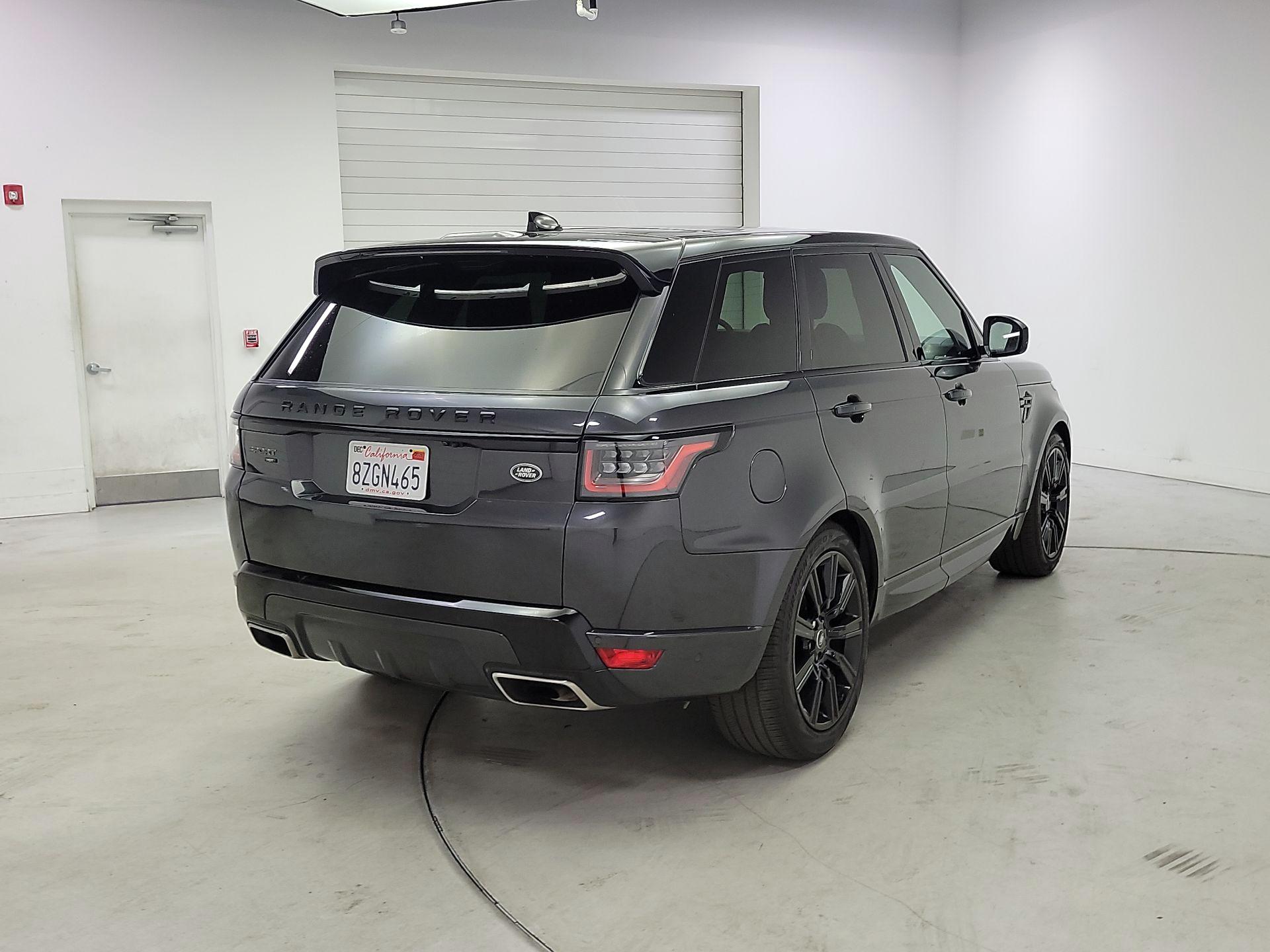 Thumbnail: 2022 Land Rover Range Rover Sport - 5