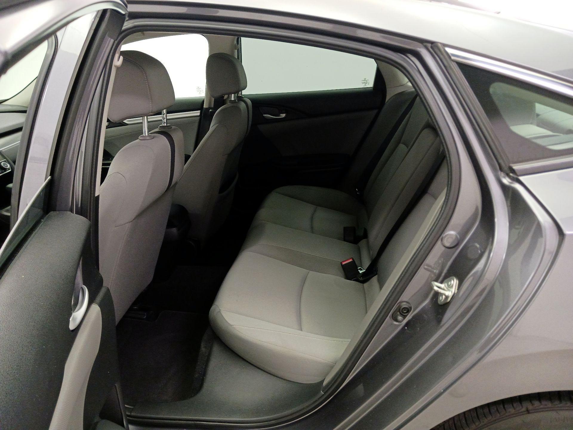 Thumbnail: 2018 Honda Civic - 16