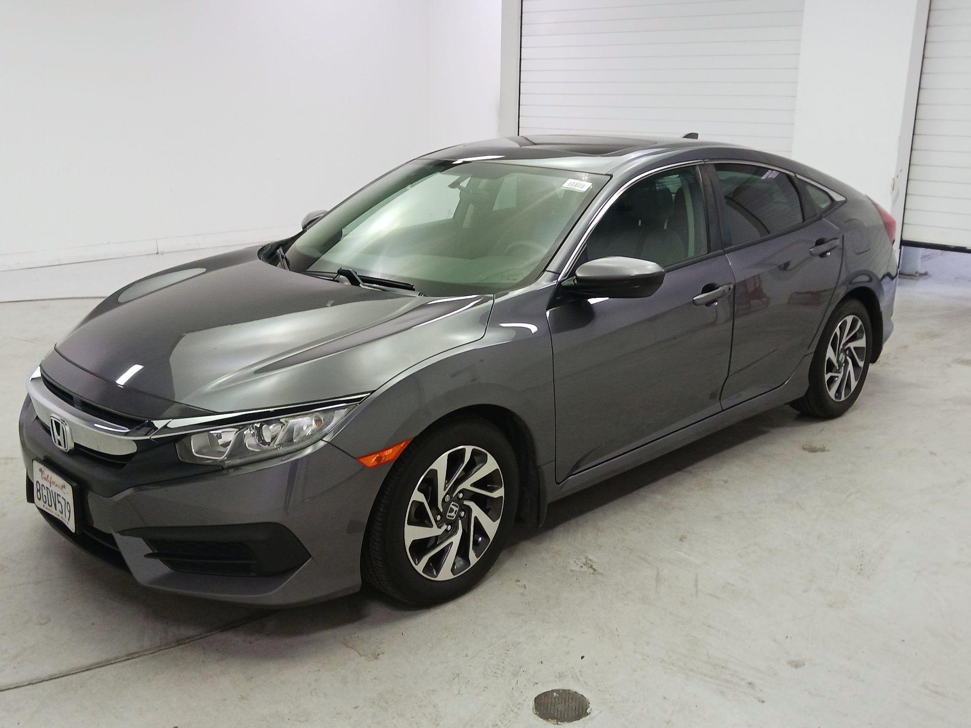 Thumbnail: 2018 Honda Civic - 3