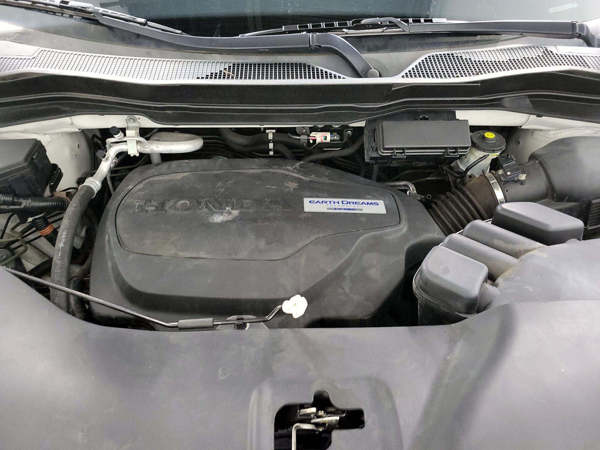 Thumbnail: 2017 Honda Pilot - 19