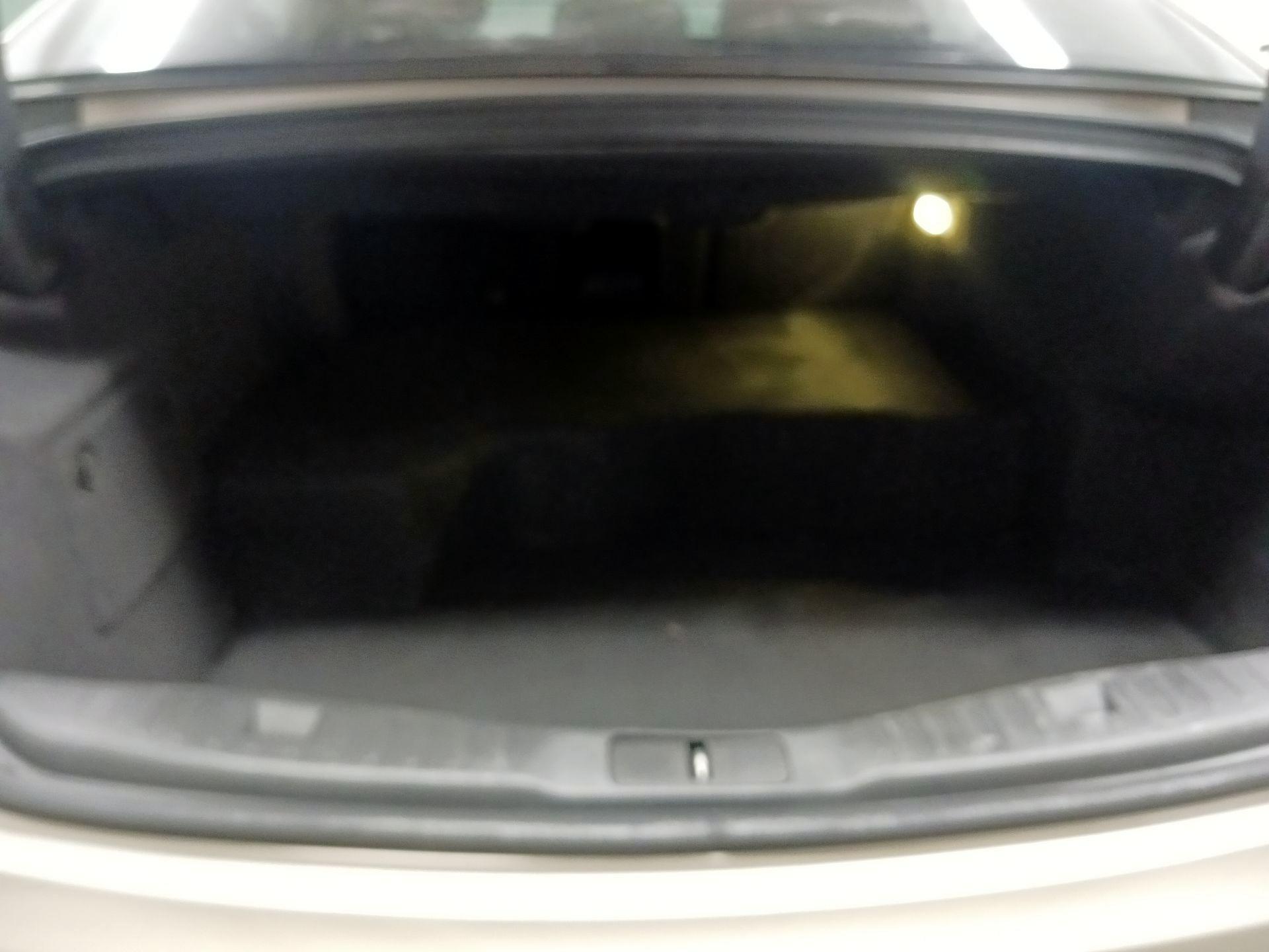 Thumbnail: 2017 Lincoln MKZ - 17