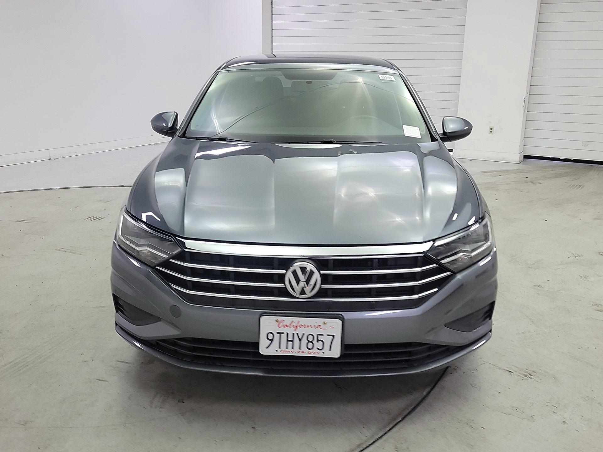 Thumbnail: 2019 Volkswagen Jetta - 2