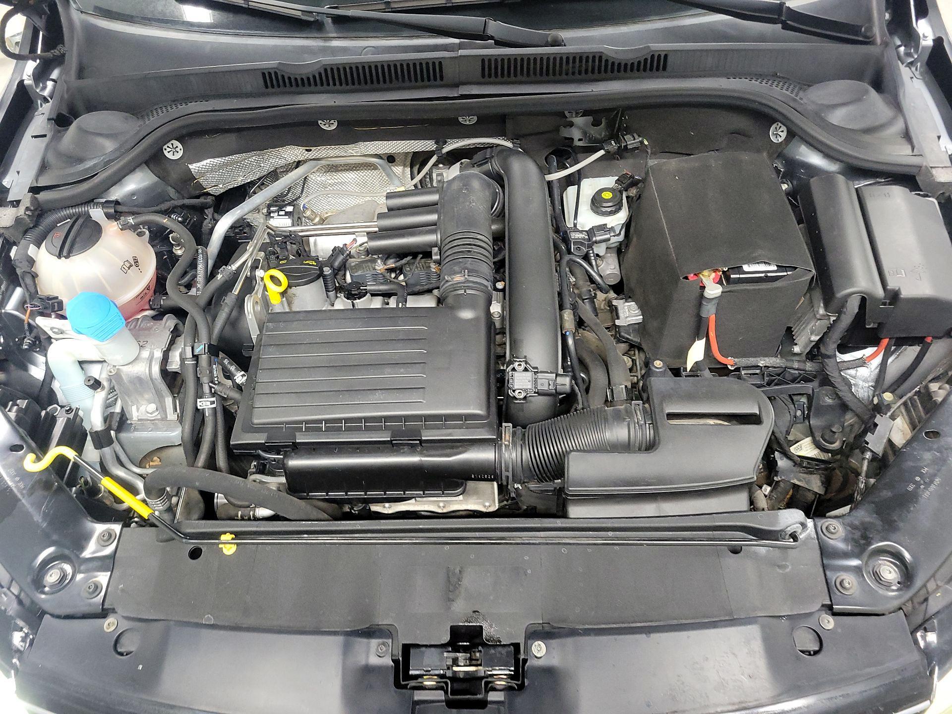 Thumbnail: 2017 Volkswagen Jetta - 17