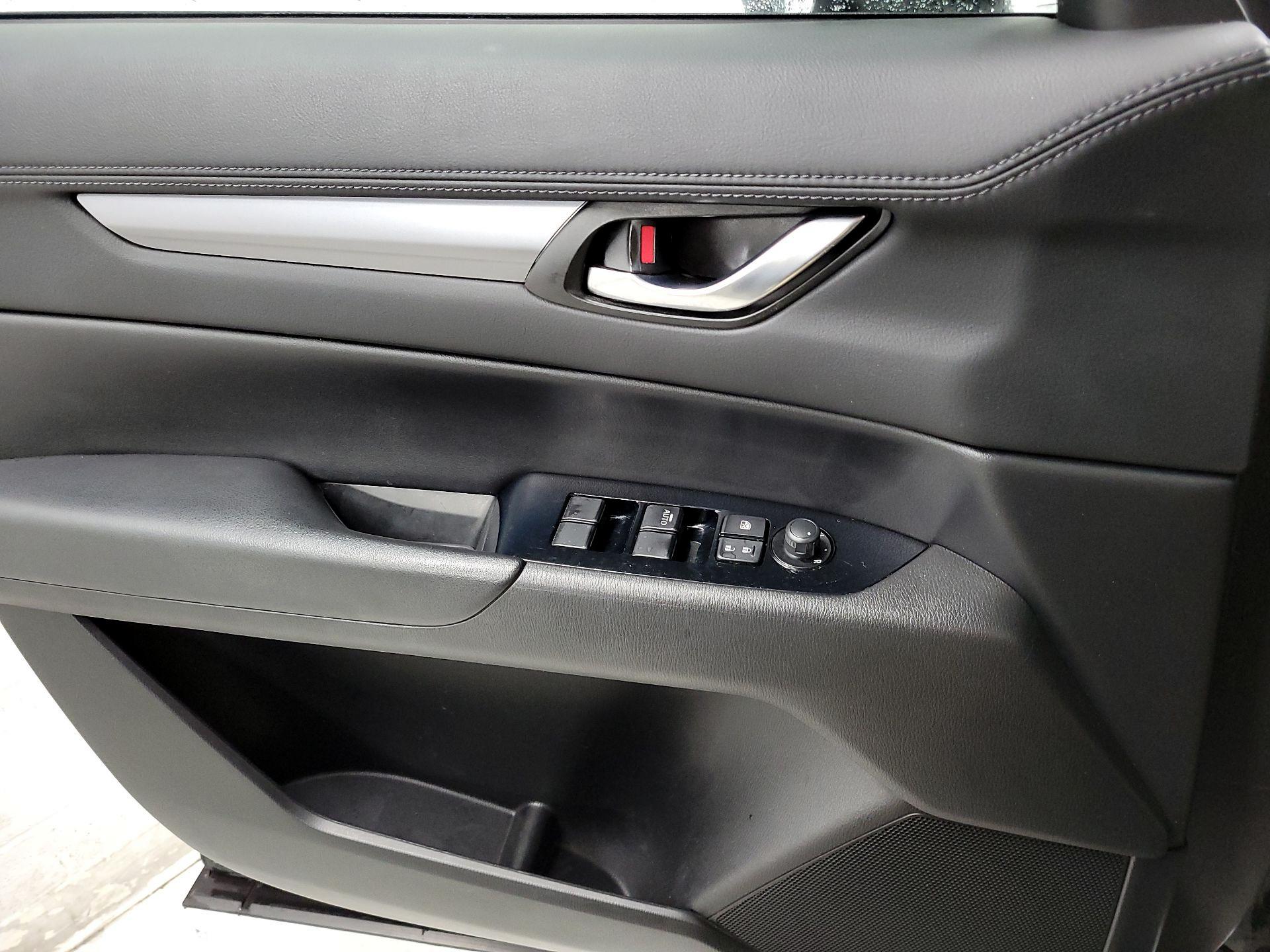 Thumbnail: 2017 Mazda CX-5 - 12