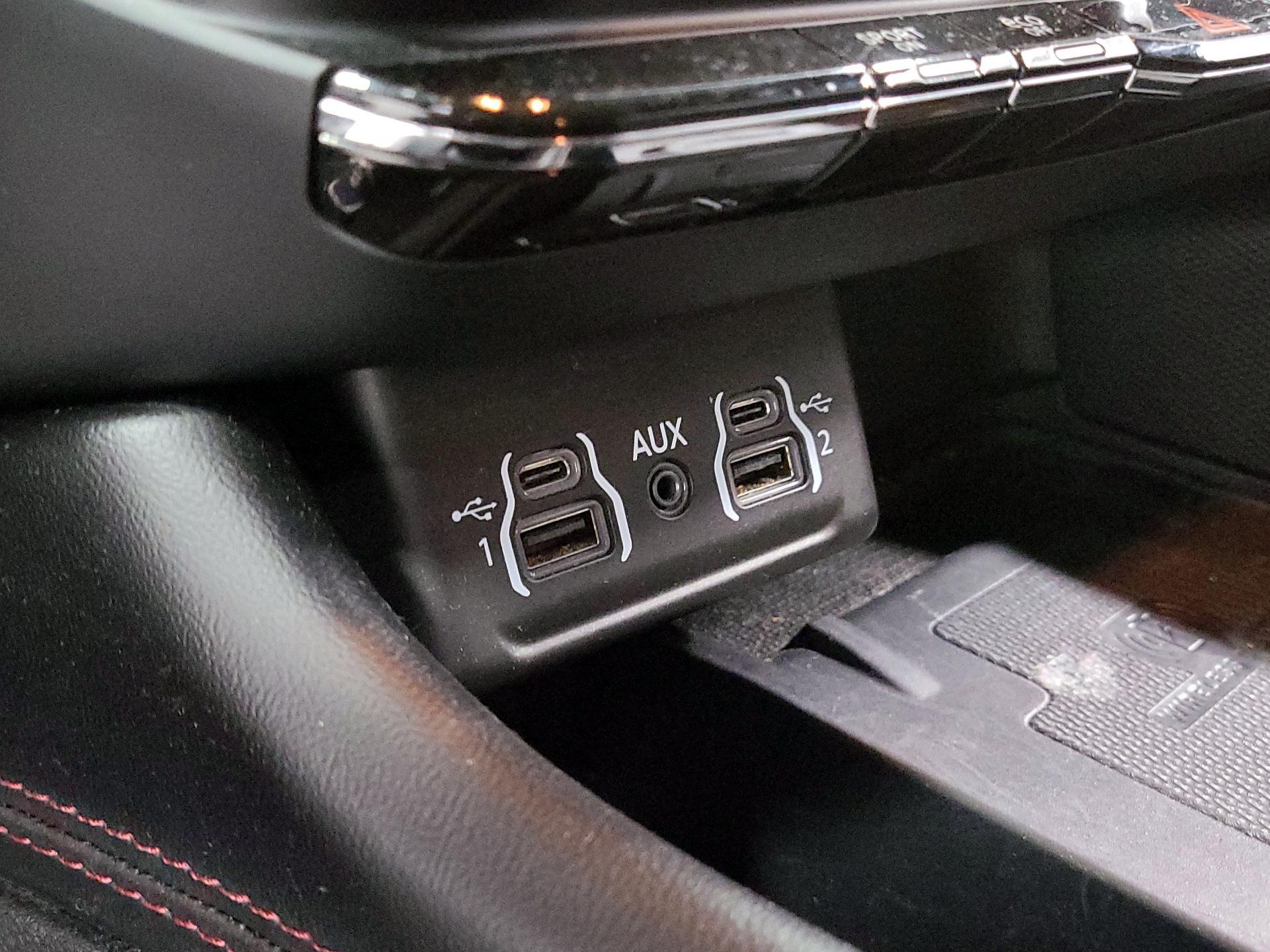 Thumbnail: 2021 Dodge Durango - 19