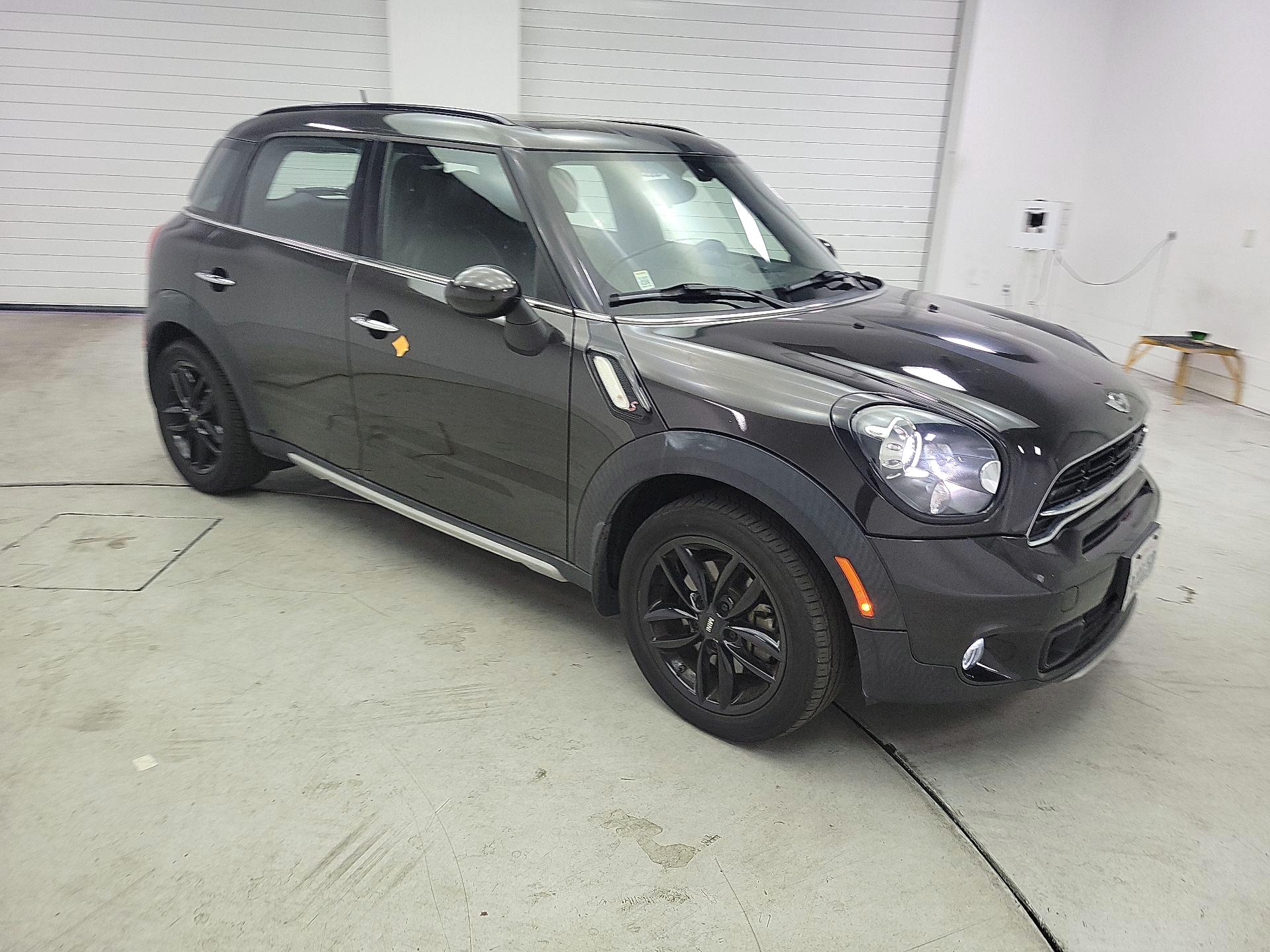 Thumbnail: 2016 MINI Cooper Countryman - 4