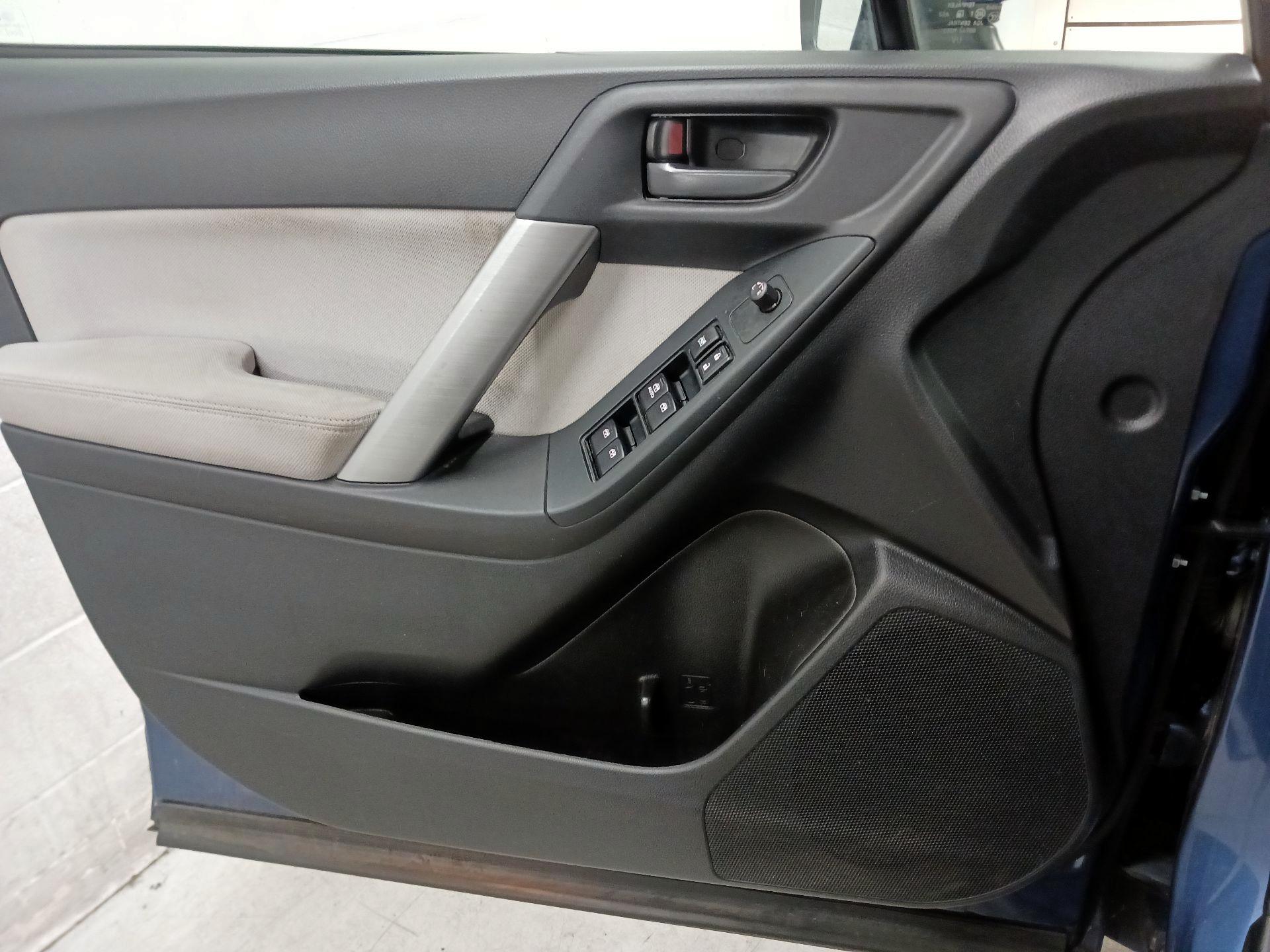 Thumbnail: 2014 Subaru Forester - 12