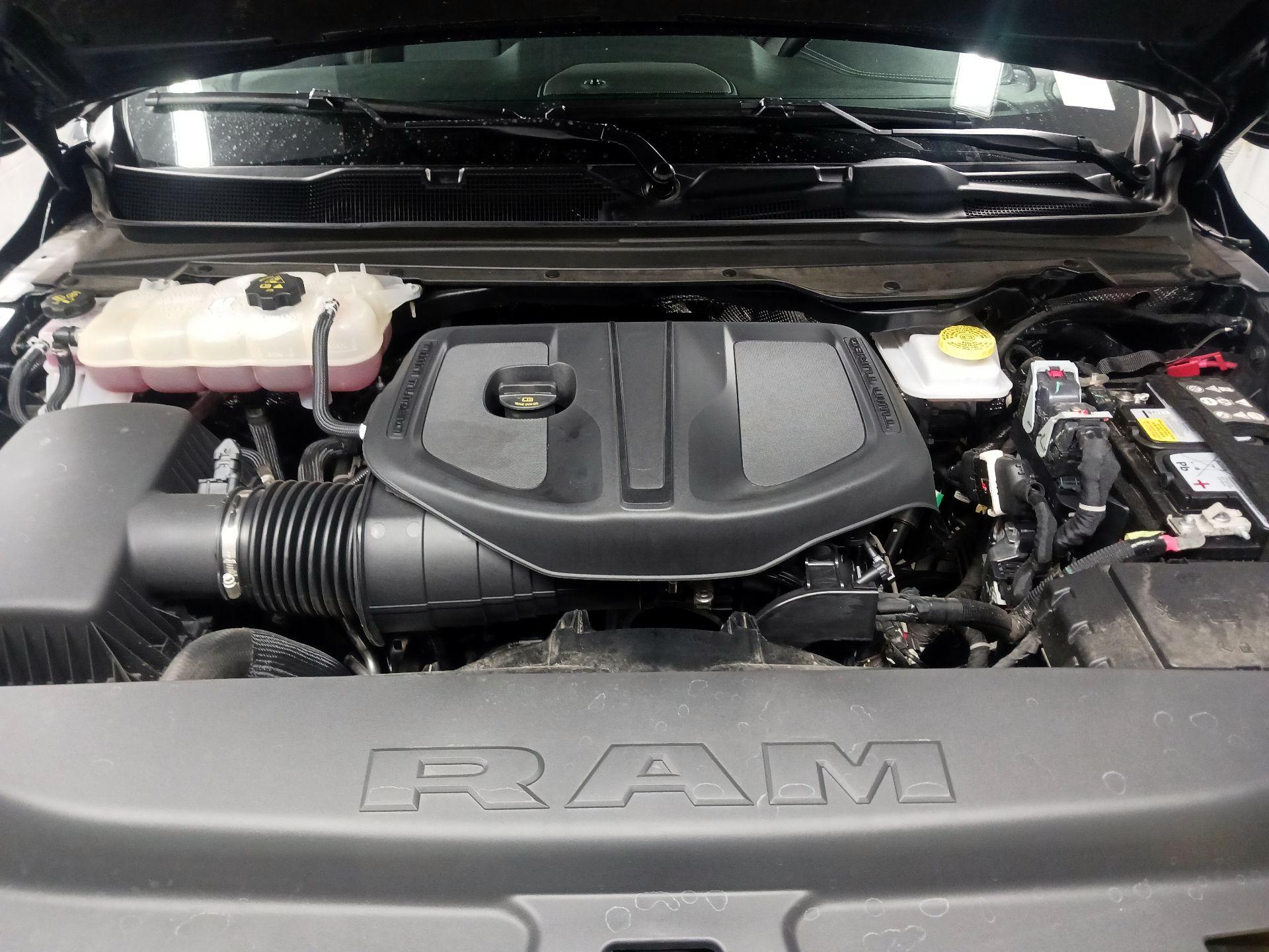 Thumbnail: 2025 RAM 1500 - 18