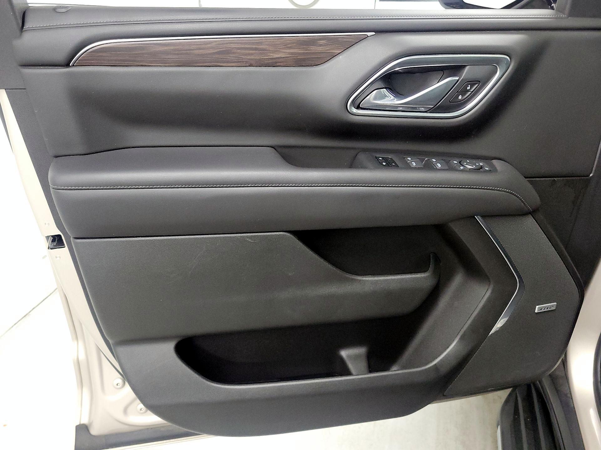 Thumbnail: 2021 Chevrolet Tahoe - 12