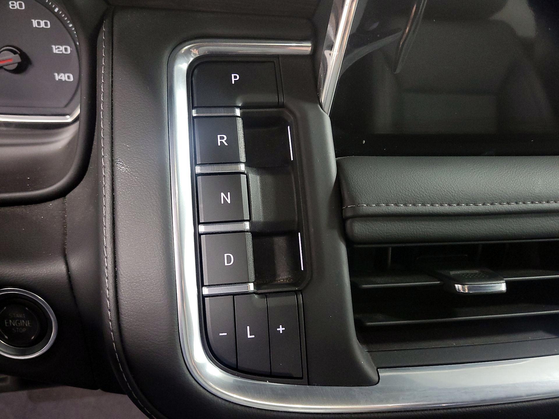 Thumbnail: 2021 Chevrolet Tahoe - 17