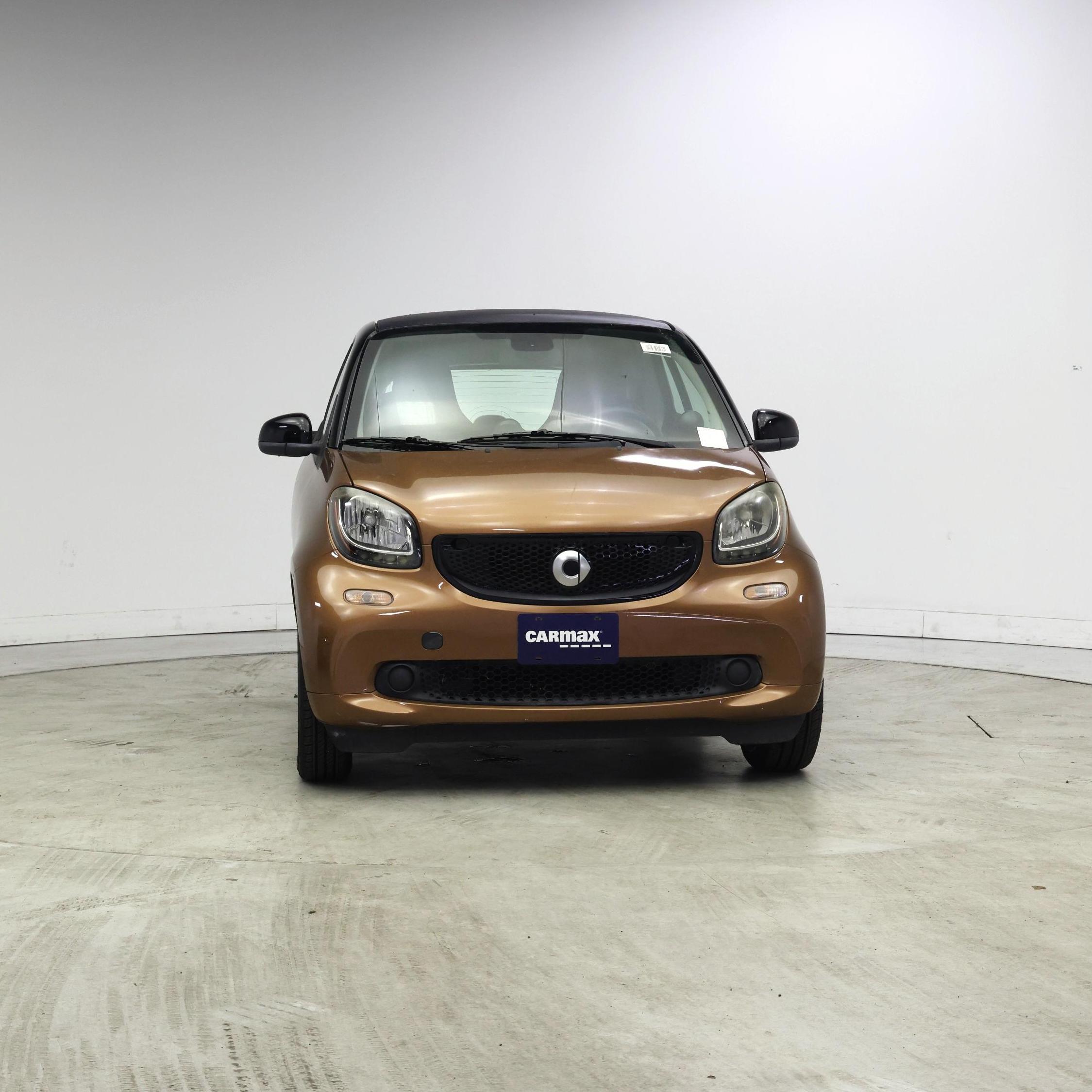 Thumbnail: 2016 smart fortwo - 5