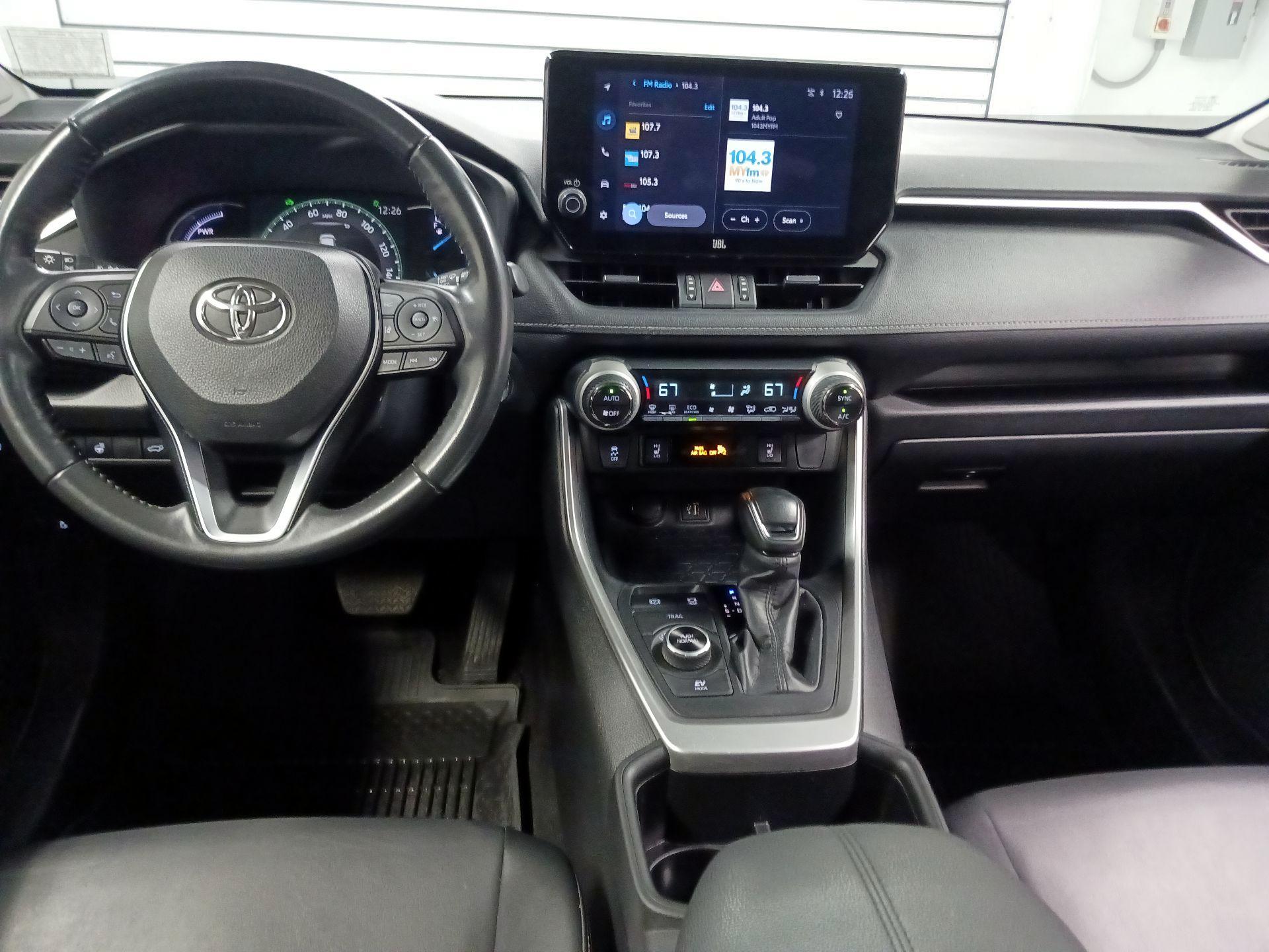 Thumbnail: 2024 Toyota RAV4 - 9