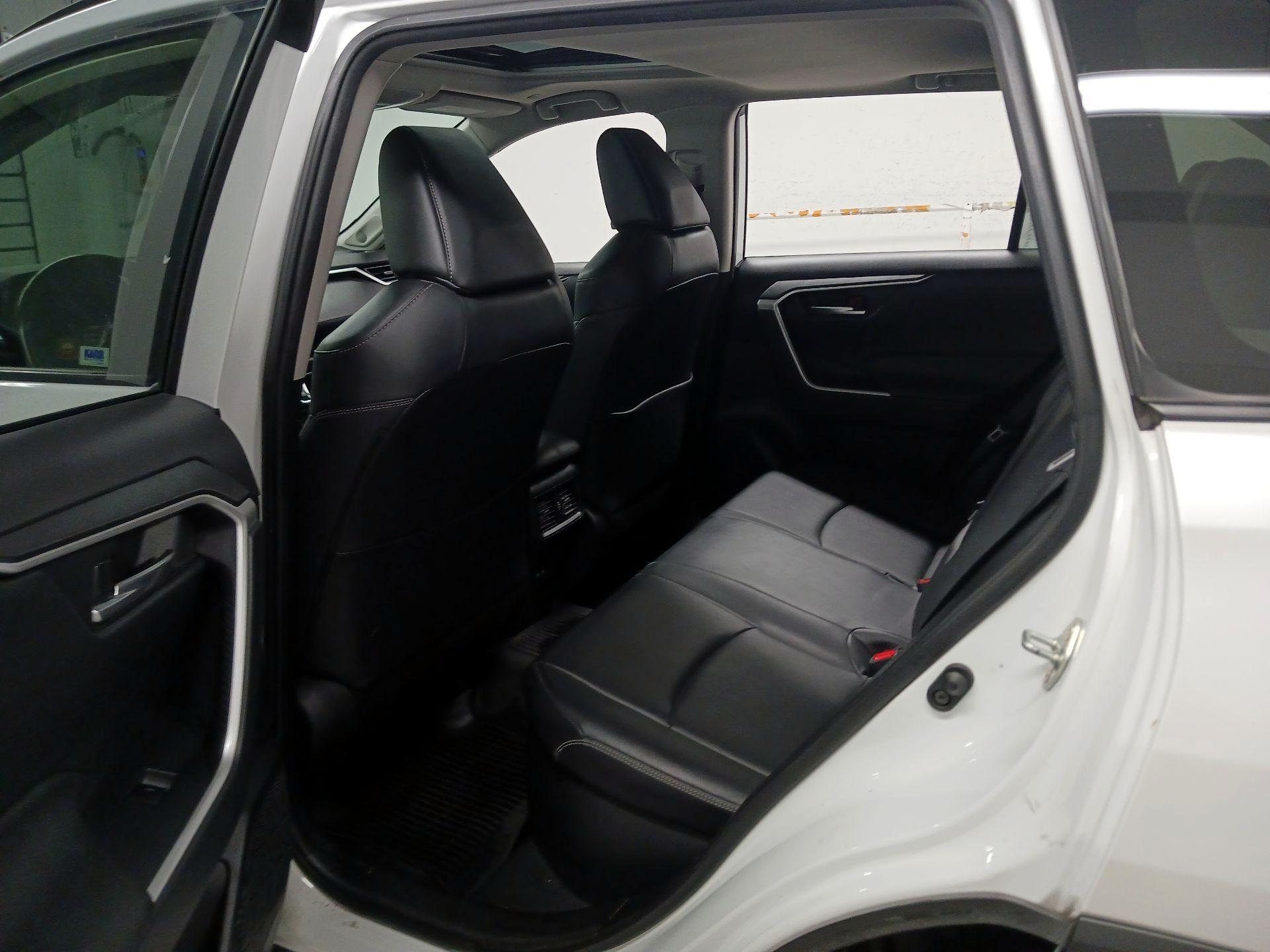 Thumbnail: 2024 Toyota RAV4 - 20