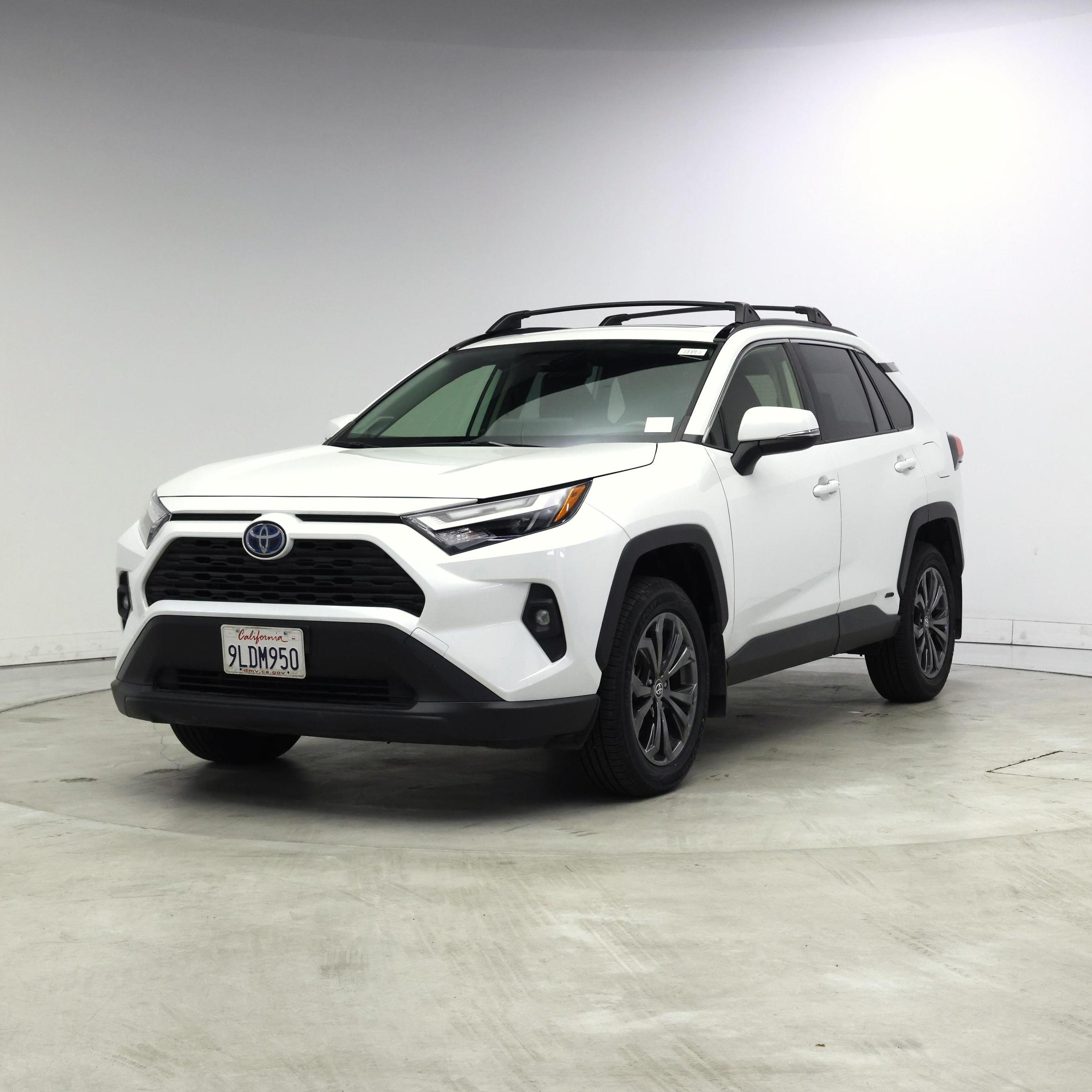 Thumbnail: 2024 Toyota RAV4 - 4
