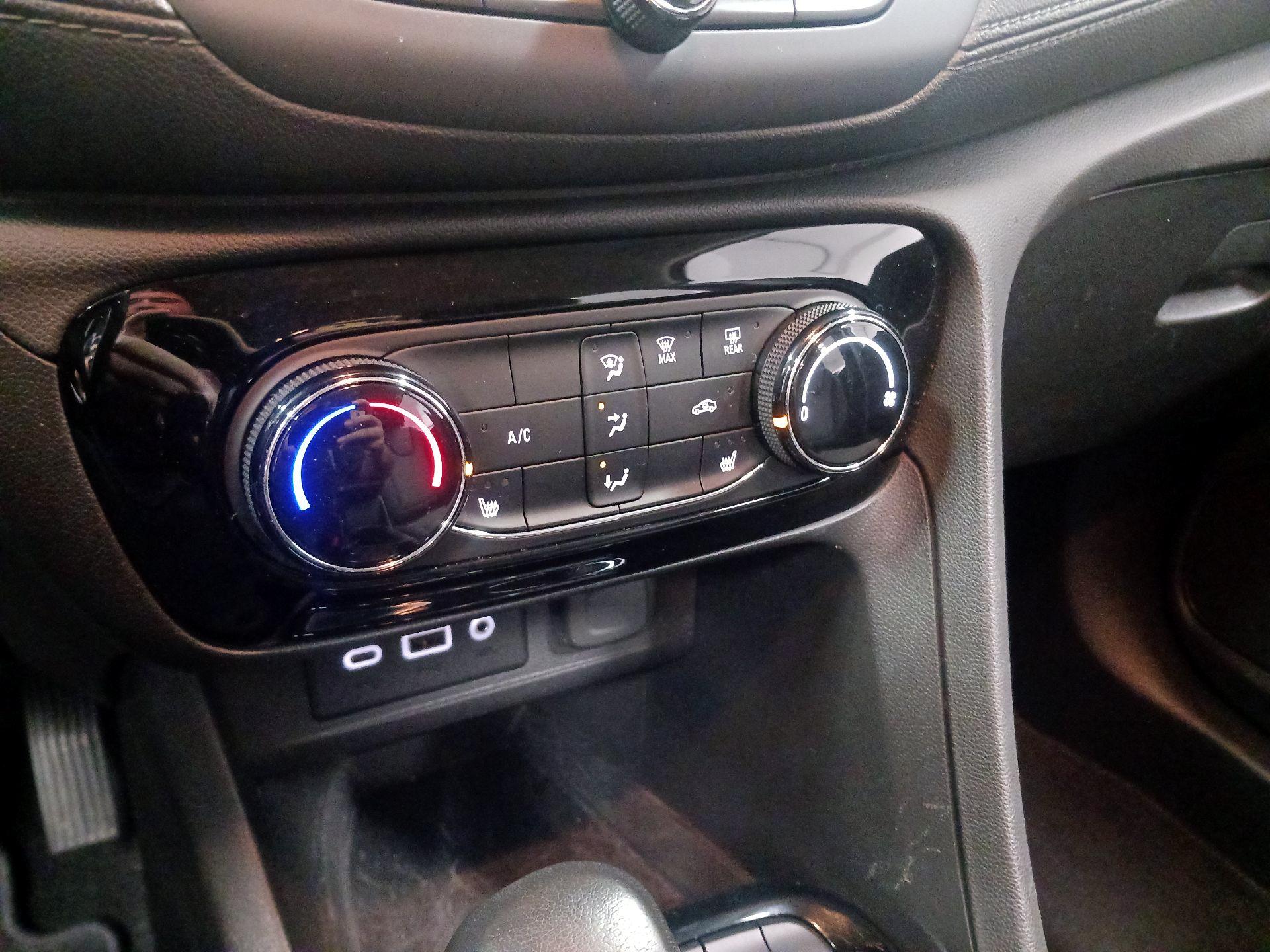 Thumbnail: 2023 Buick Encore GX - 14