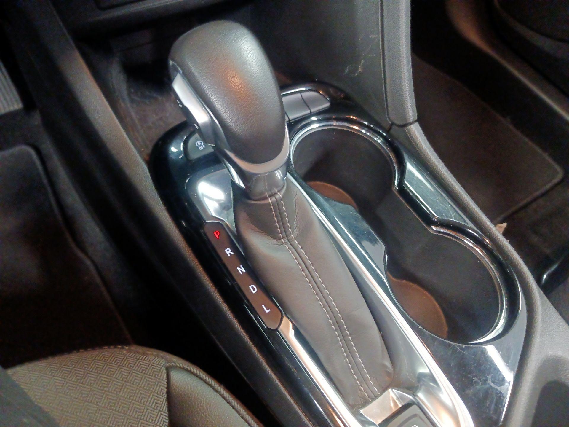 Thumbnail: 2023 Buick Encore GX - 15