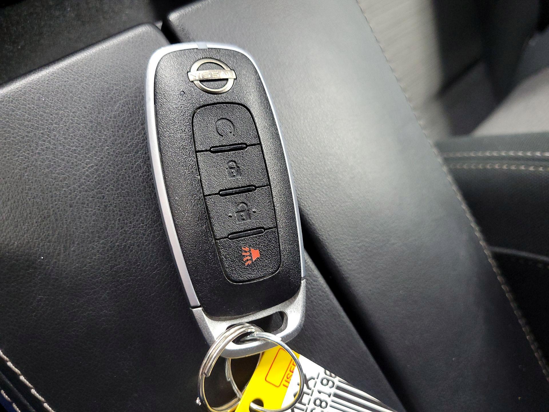 Thumbnail: 2023 Nissan Rogue - 12