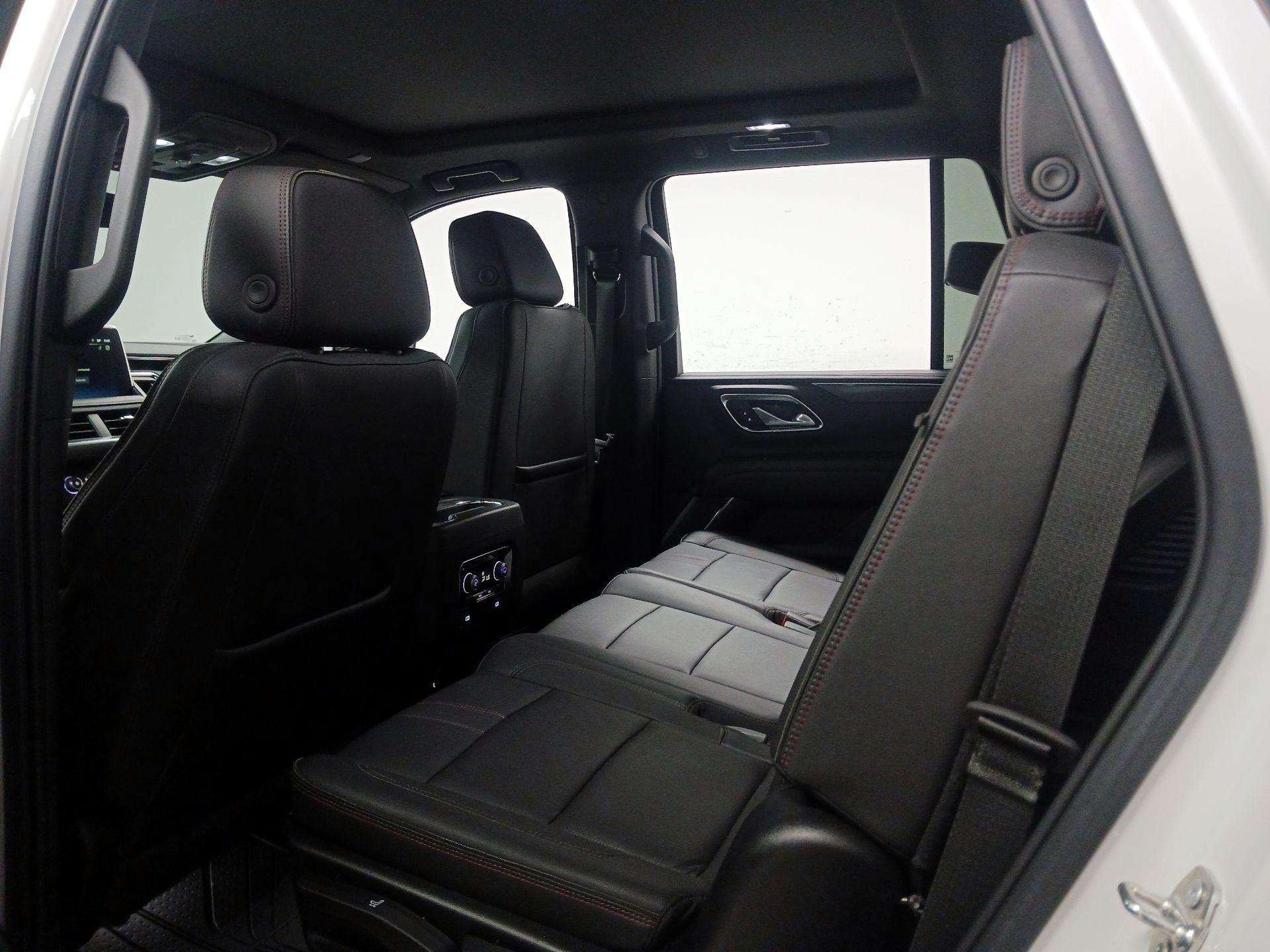 Thumbnail: 2022 Chevrolet Tahoe - 19